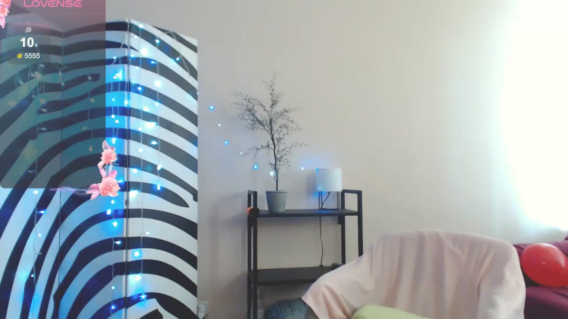 Gallery image thumbnail from MiracleMiss's myfreecams stream on, 03/26/2025, 12:38 image 18 of 20