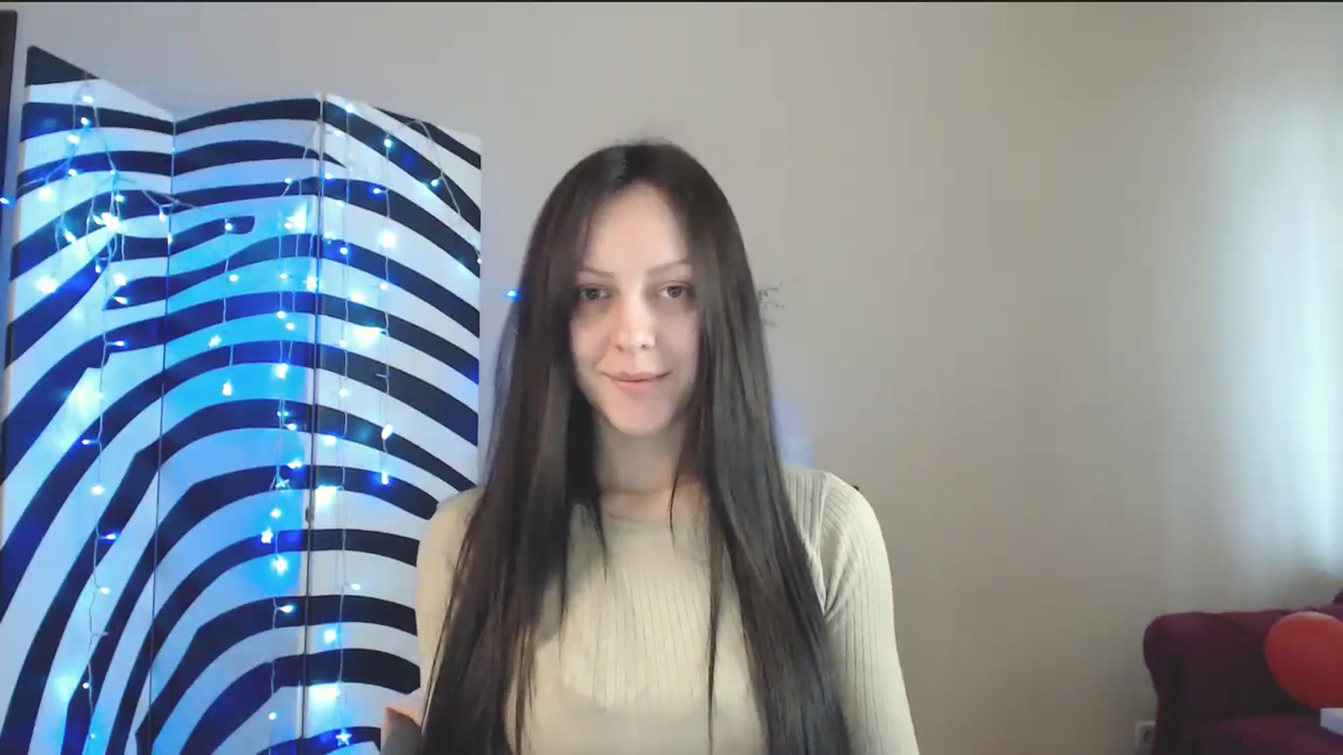 Gallery image thumbnail from MiracleMiss's myfreecams stream on, 04/01/2025, 10:46 image 2 of 20