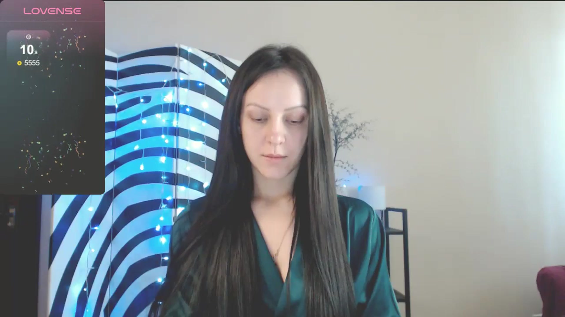 Gallery image thumbnail from MiracleMiss's myfreecams stream on, 04/04/2025, 10:28 image 7 of 20