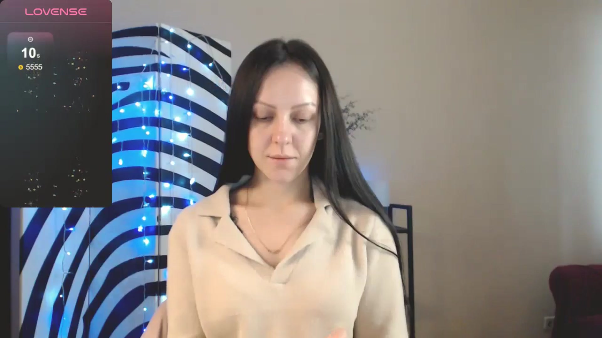 Gallery image thumbnail from MiracleMiss's myfreecams stream on, 04/06/2025, 10:52 image 3 of 20