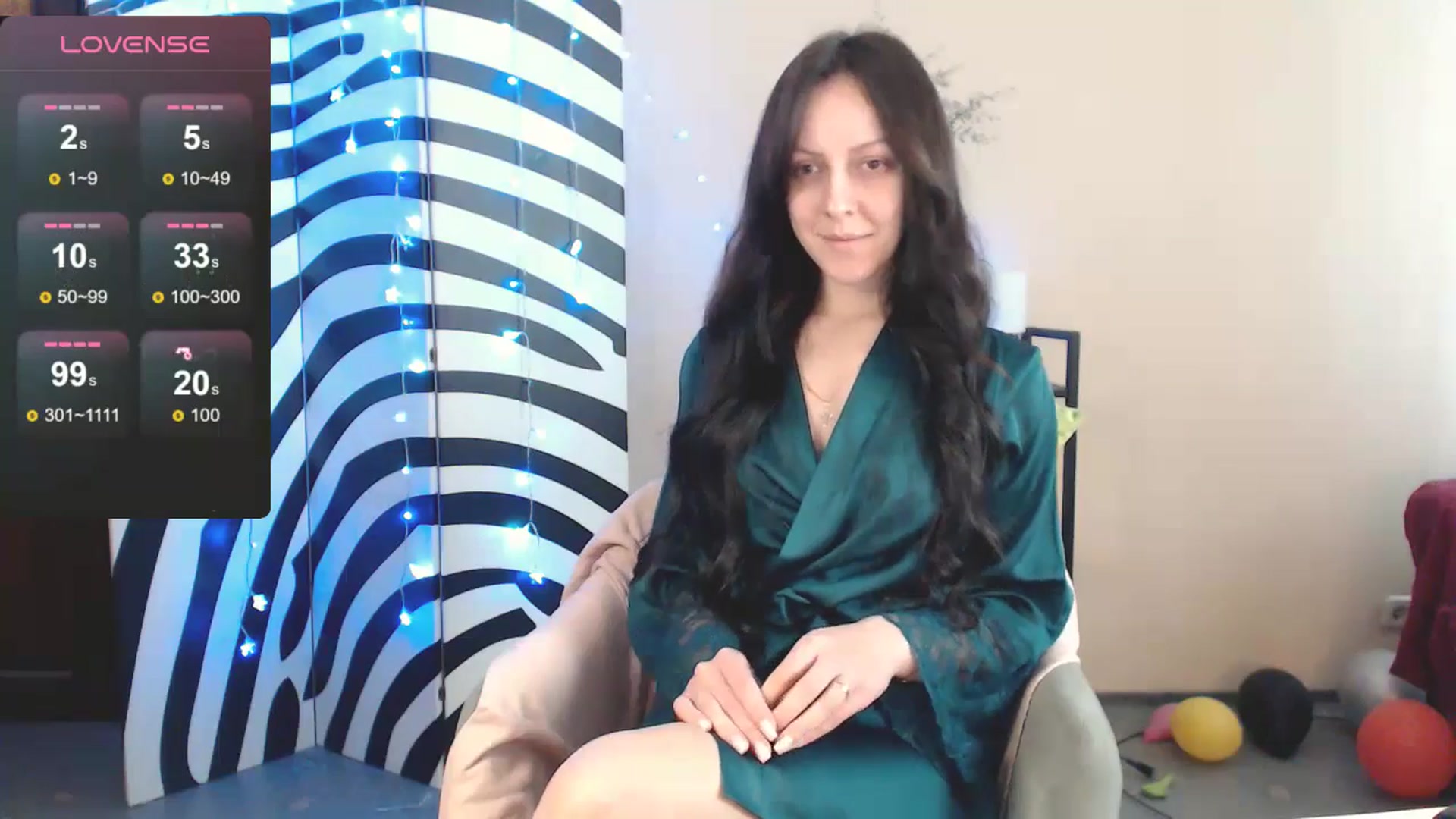 Gallery image thumbnail from MiracleMiss's myfreecams stream on, 04/08/2025, 13:21 image 13 of 20