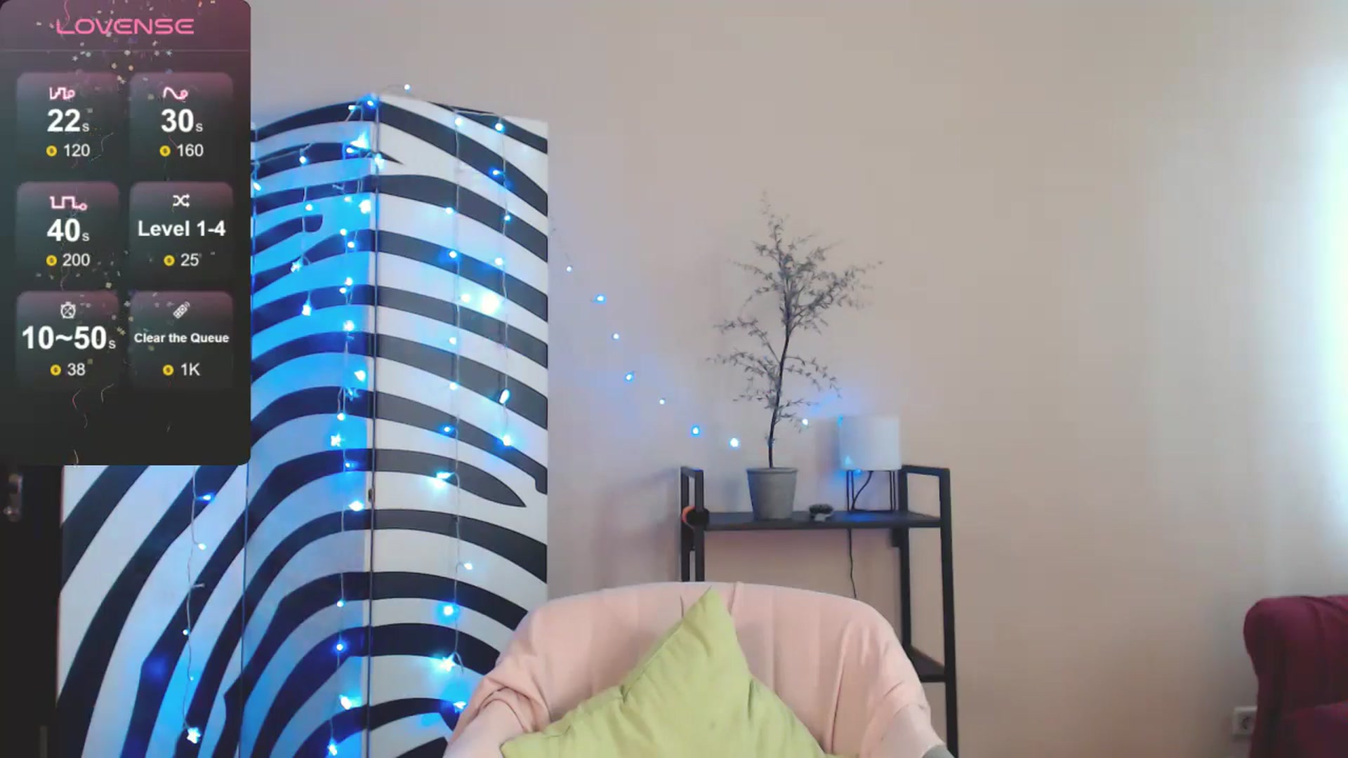 Gallery image thumbnail from MiracleMiss's myfreecams stream on, 04/09/2025, 10:17 image 18 of 20