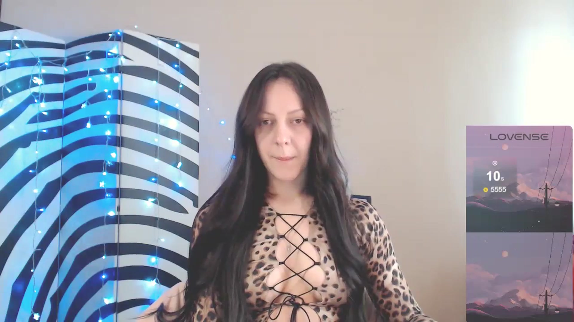 Gallery image thumbnail from MiracleMiss's myfreecams stream on, 04/10/2025, 10:26 image 14 of 20