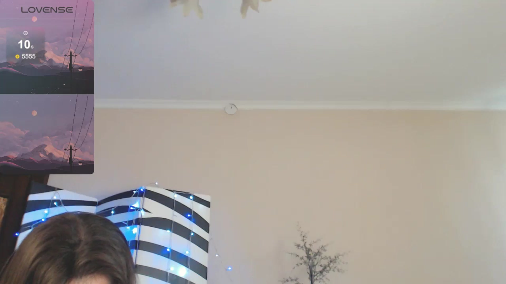 Gallery image thumbnail from MiracleMiss's myfreecams stream on, 04/15/2025, 10:07 image 14 of 20