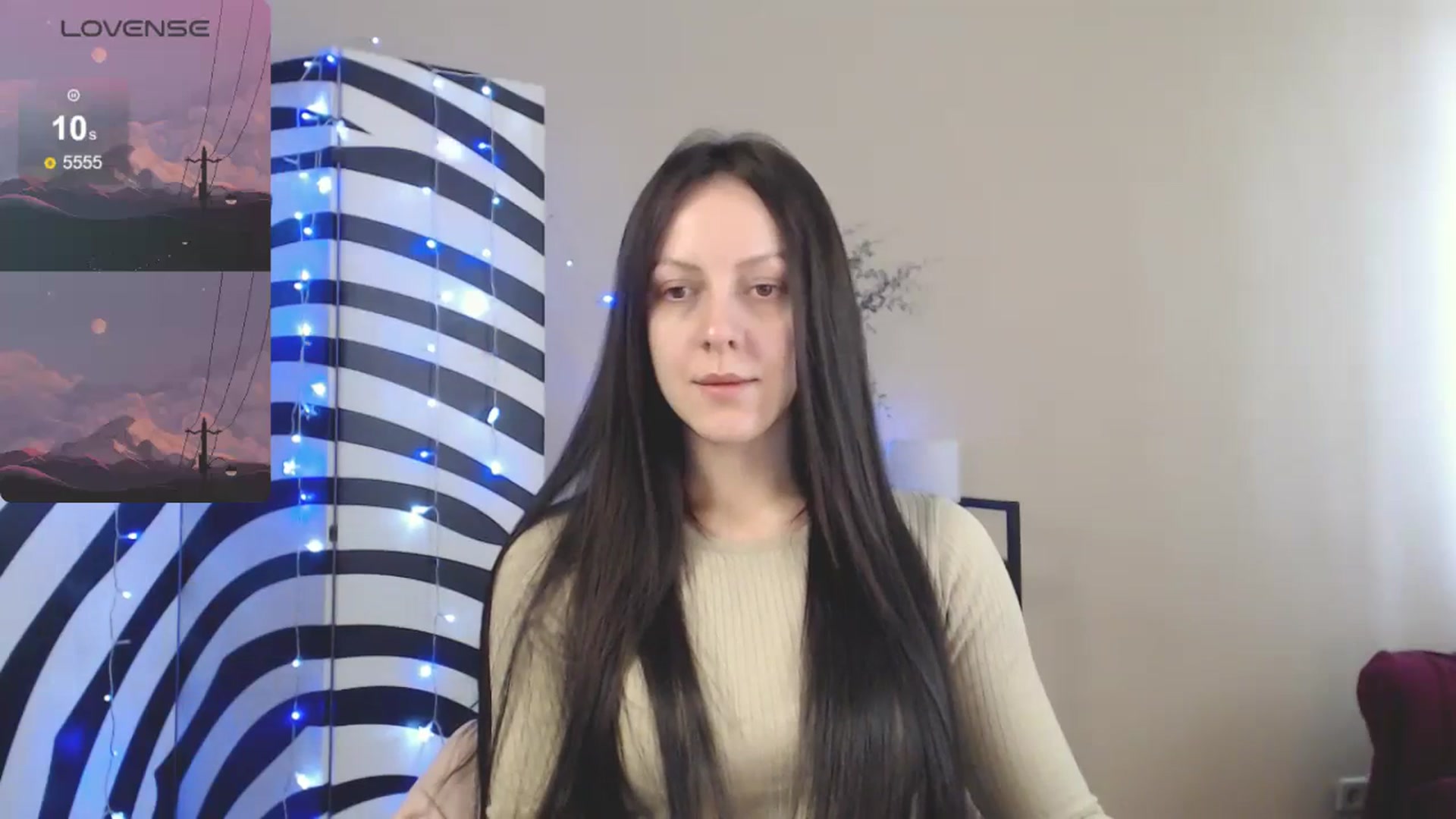 Gallery image thumbnail from MiracleMiss's myfreecams stream on, 04/16/2025, 10:46 image 6 of 20
