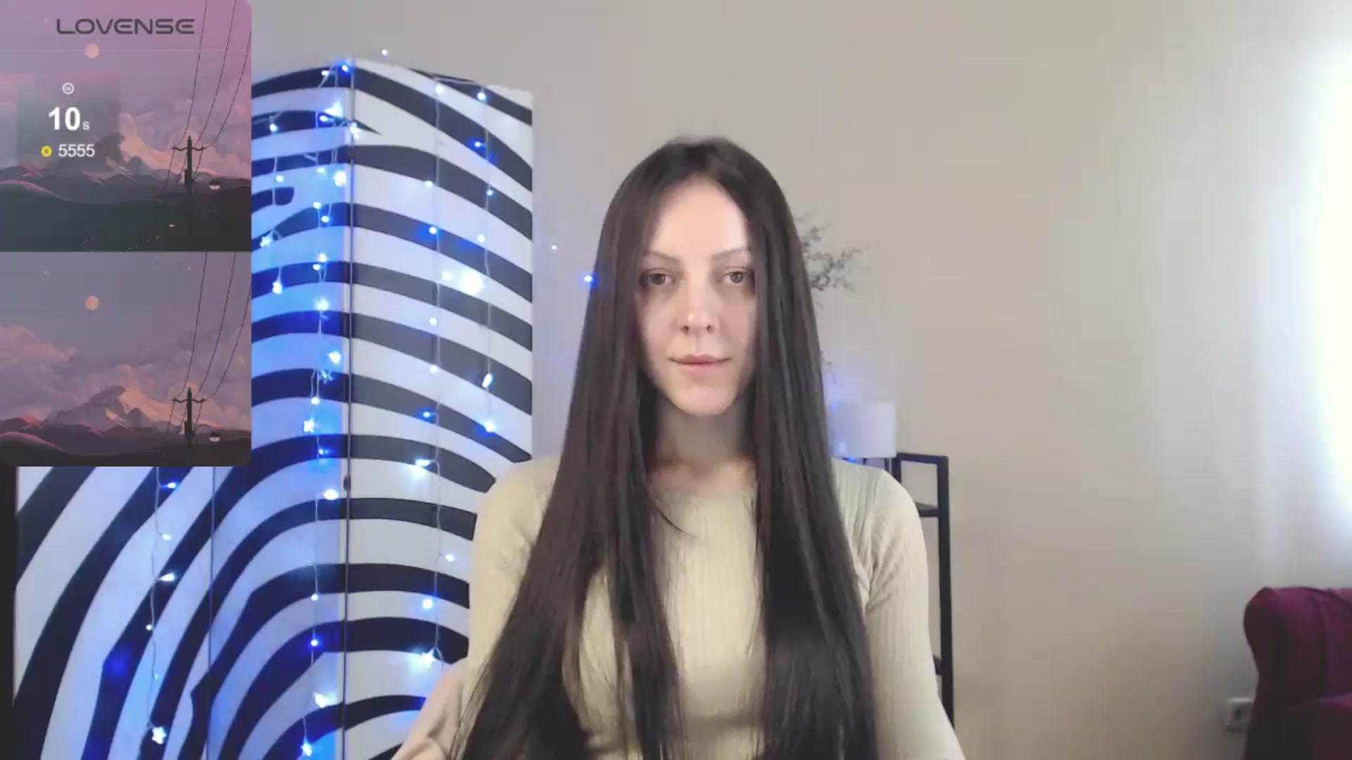 Gallery image thumbnail from MiracleMiss's myfreecams stream on, 04/16/2025, 10:46 image 18 of 20