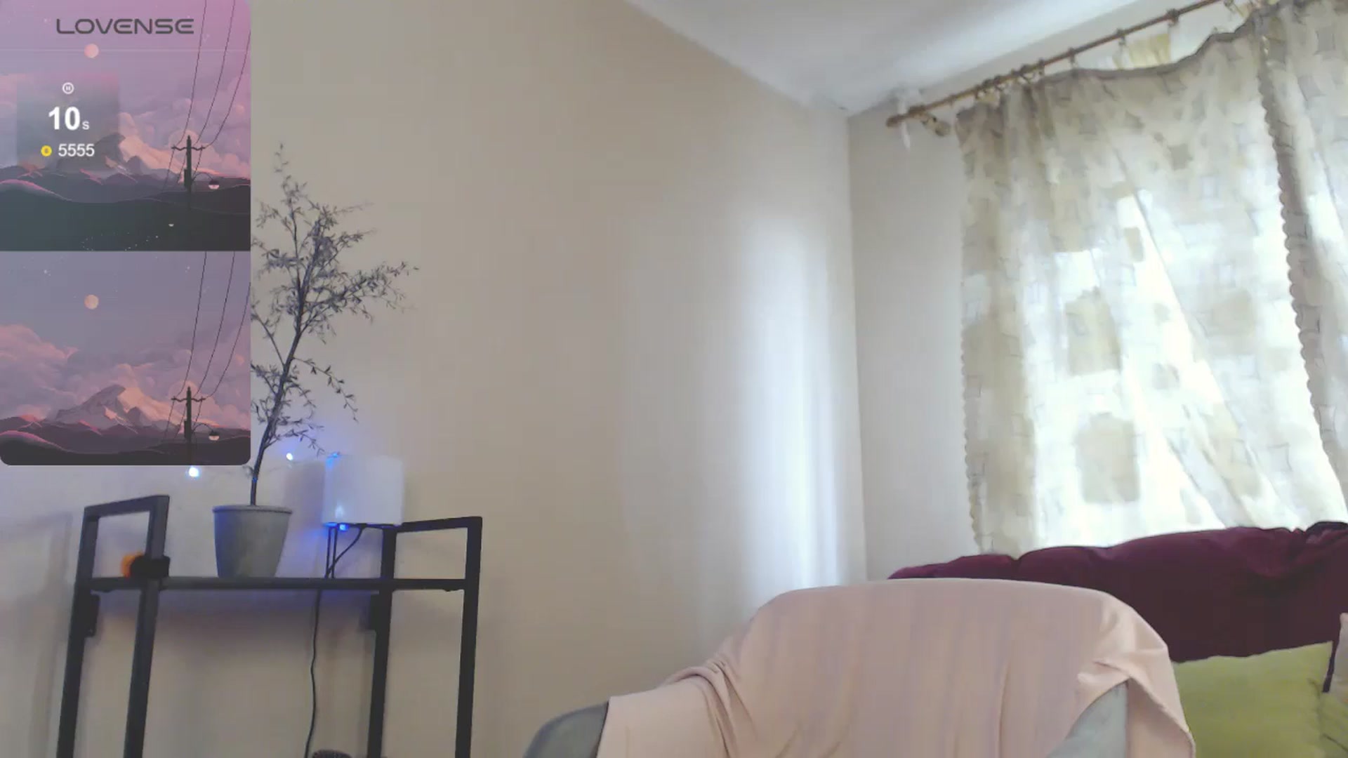 Gallery image thumbnail from MiracleMiss's myfreecams stream on, 04/16/2025, 12:27 image 19 of 20