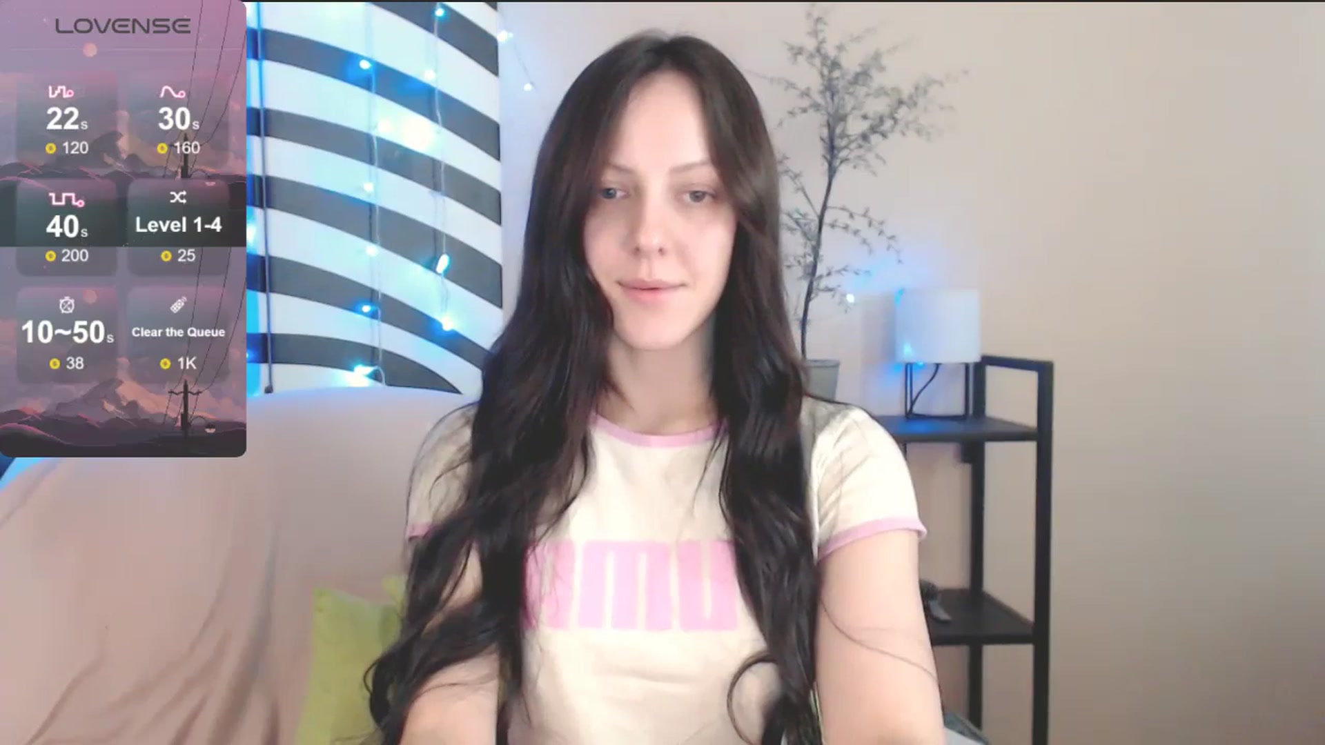 Gallery image thumbnail from MiracleMiss's myfreecams stream on, 04/18/2025, 10:35 image 14 of 20