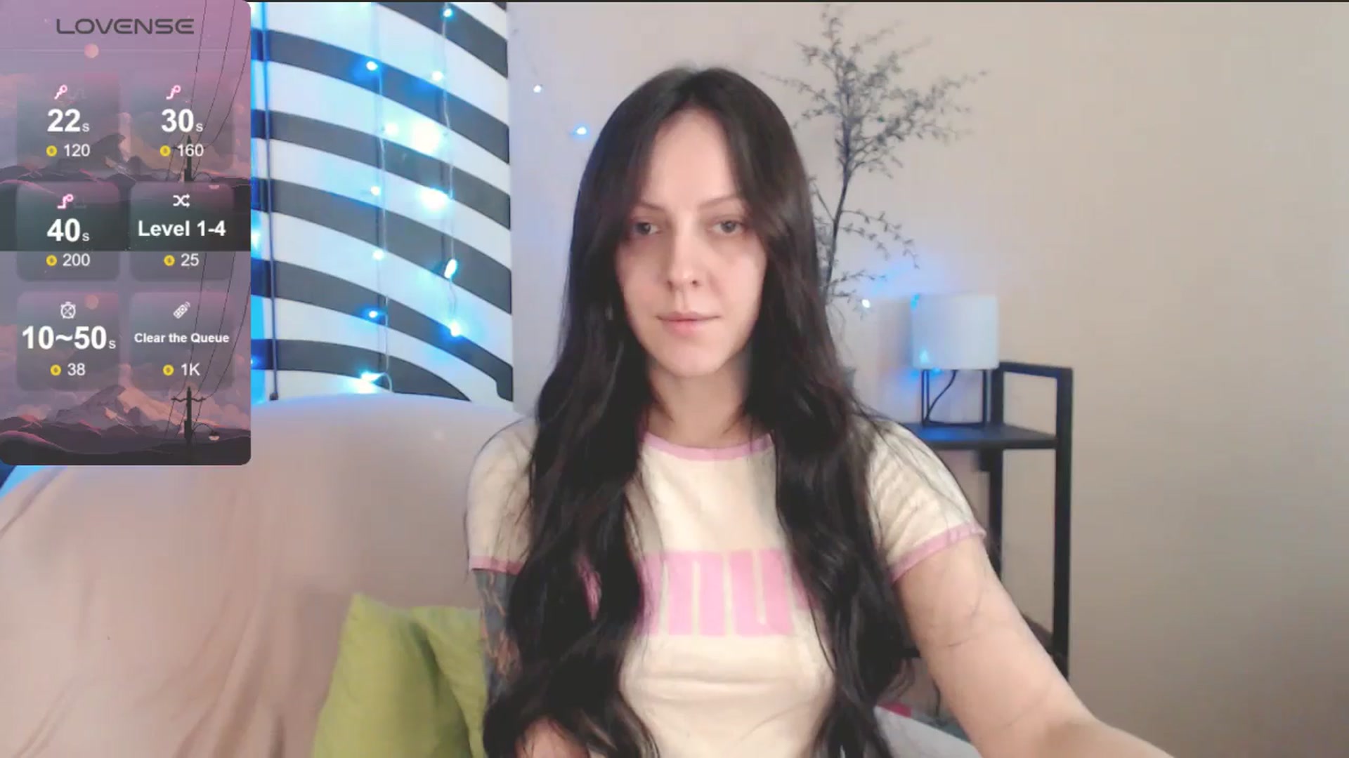 Gallery image thumbnail from MiracleMiss's myfreecams stream on, 04/18/2025, 10:35 image 11 of 20