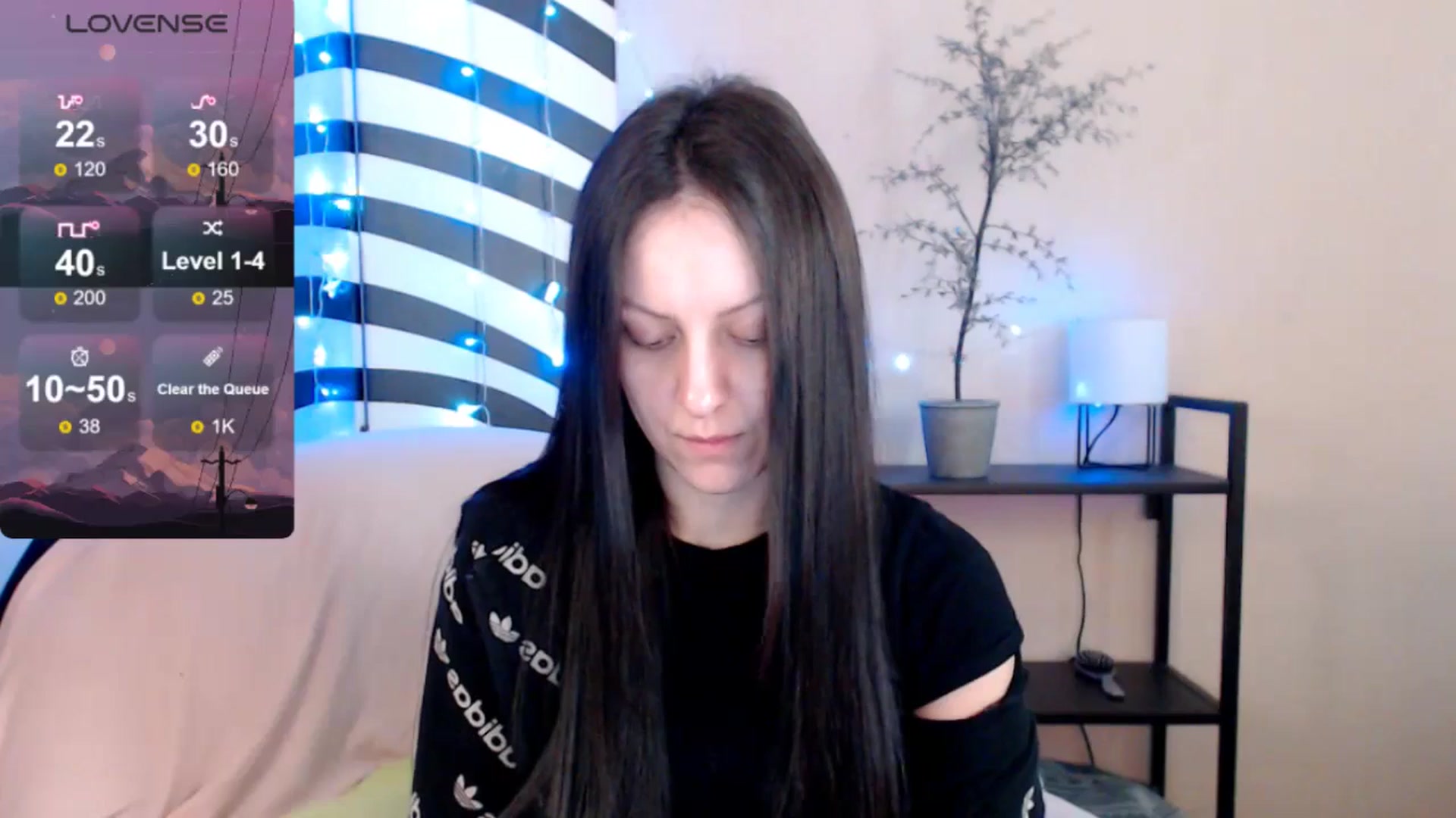 Gallery image thumbnail from MiracleMiss's myfreecams stream on, 04/19/2025, 10:54 image 6 of 20