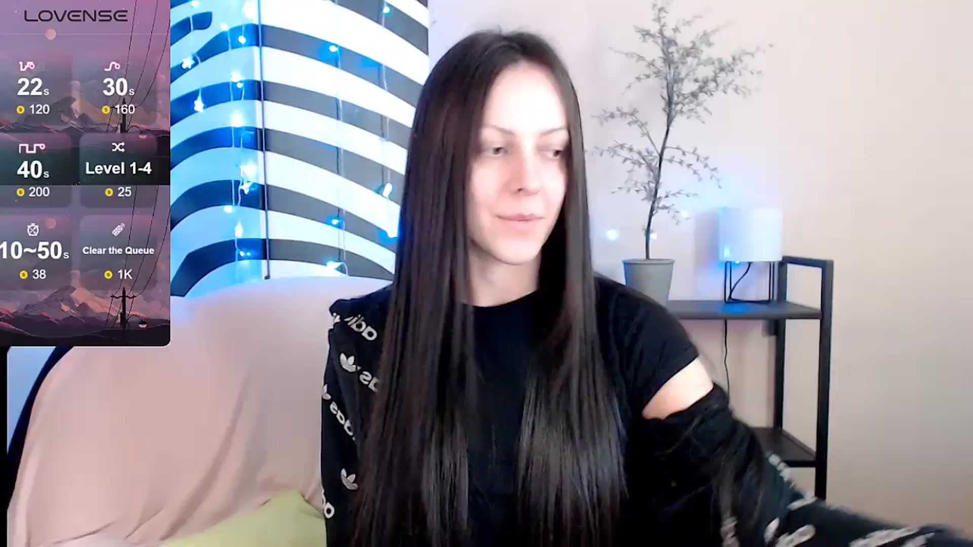Gallery image thumbnail from MiracleMiss's myfreecams stream on, 04/19/2025, 10:54 image 2 of 20