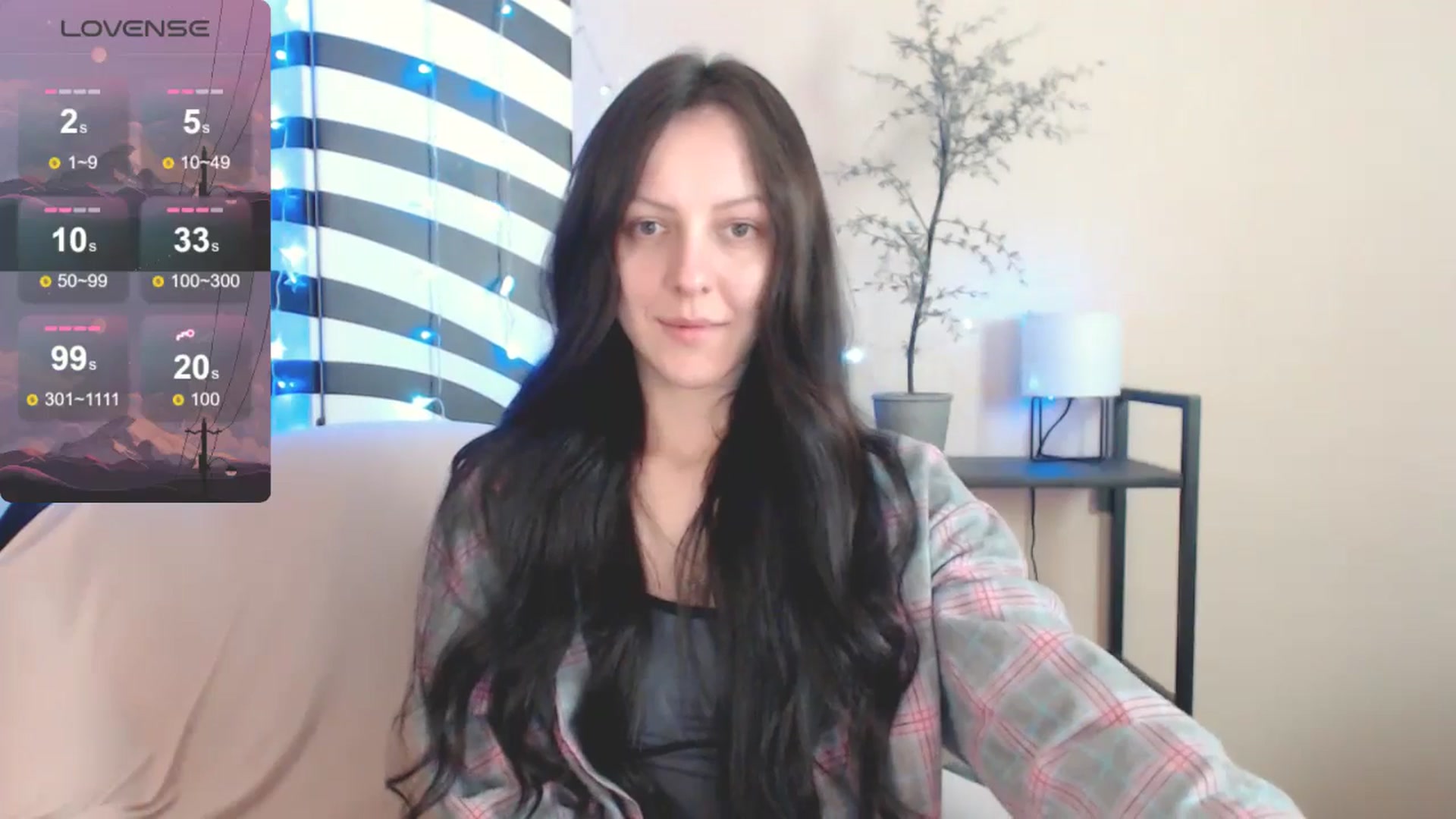 Gallery image thumbnail from MiracleMiss's myfreecams stream on, 04/21/2025, 10:19 image 5 of 20