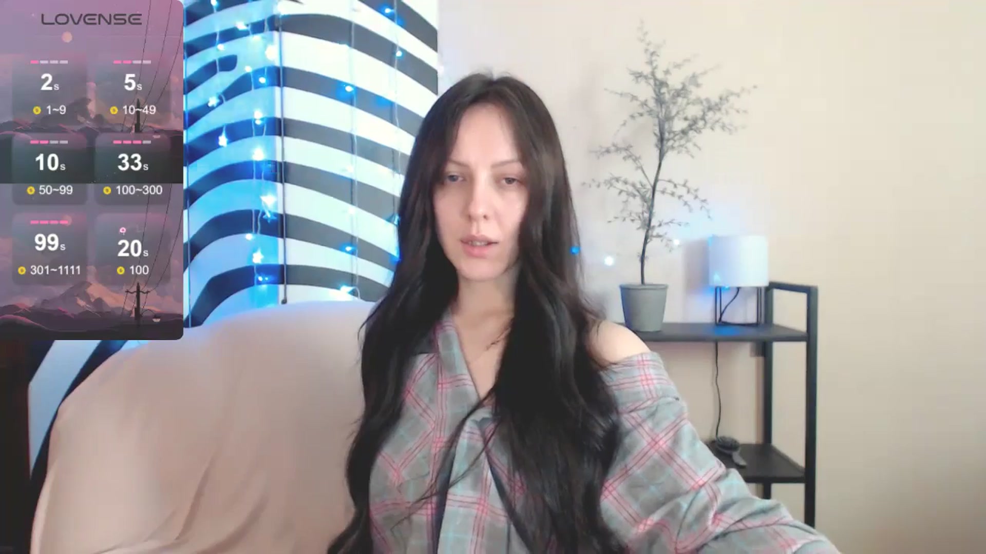 Gallery image thumbnail from MiracleMiss's myfreecams stream on, 04/21/2025, 10:35 image 18 of 20