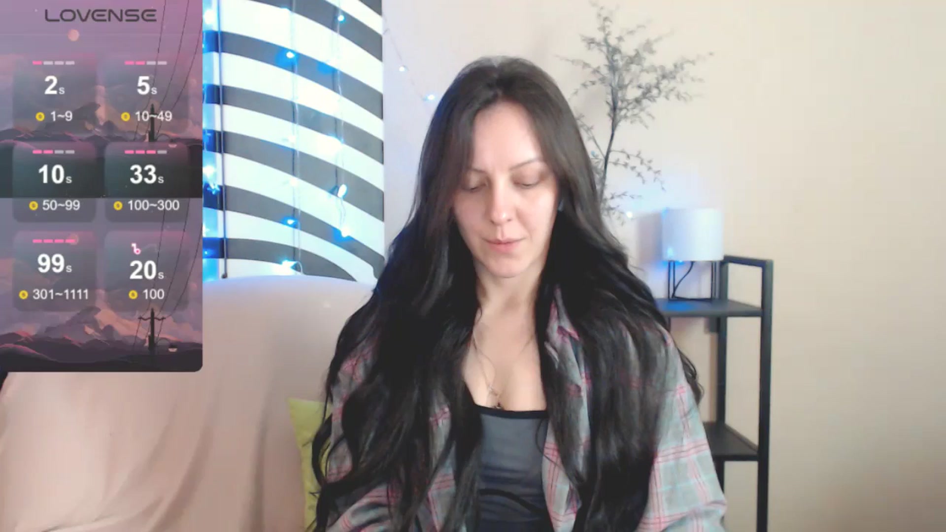 Gallery image thumbnail from MiracleMiss's myfreecams stream on, 04/22/2025, 09:46 image 12 of 20