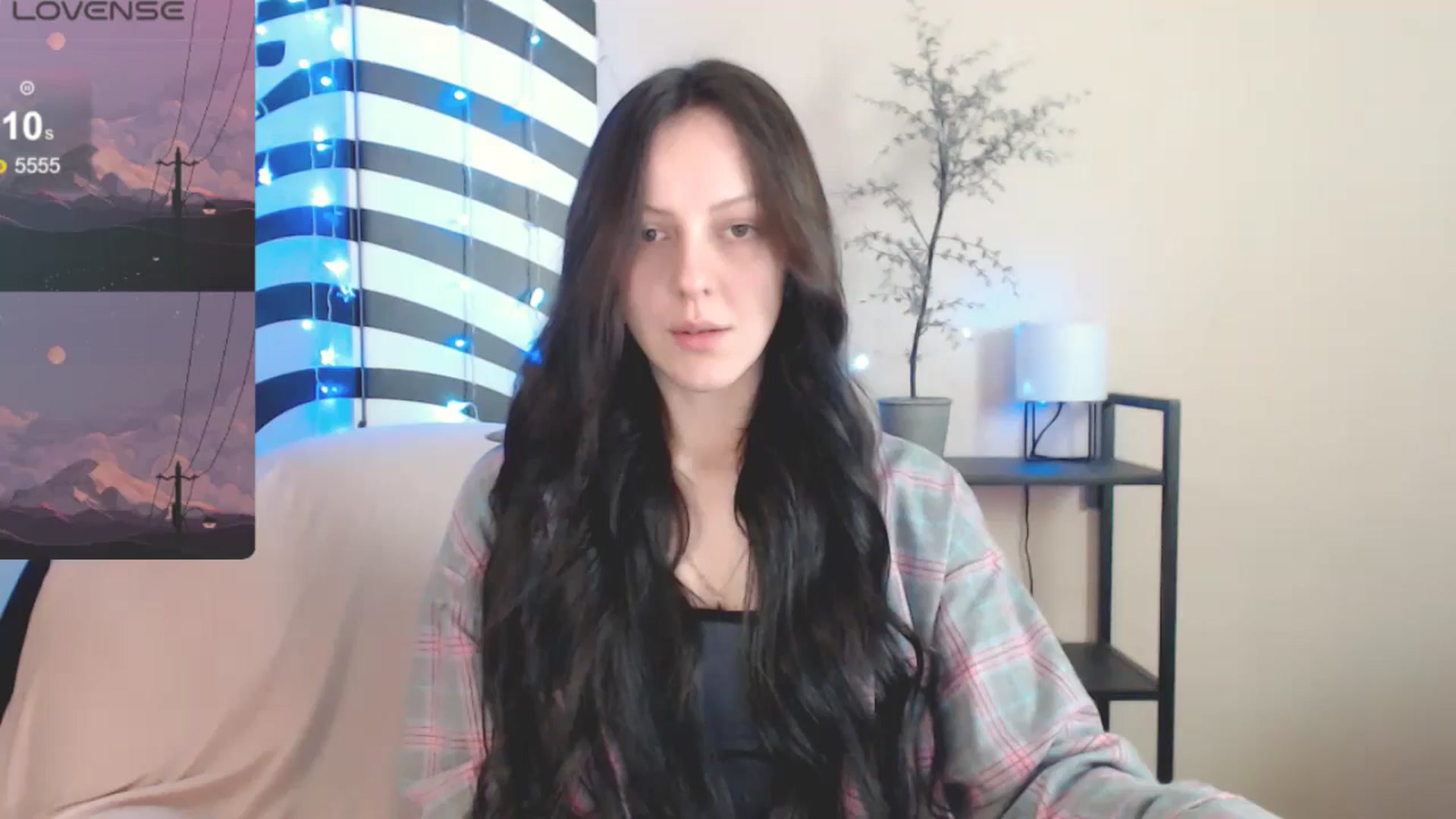 Gallery image thumbnail from MiracleMiss's myfreecams stream on, 04/22/2025, 09:46 image 1 of 20