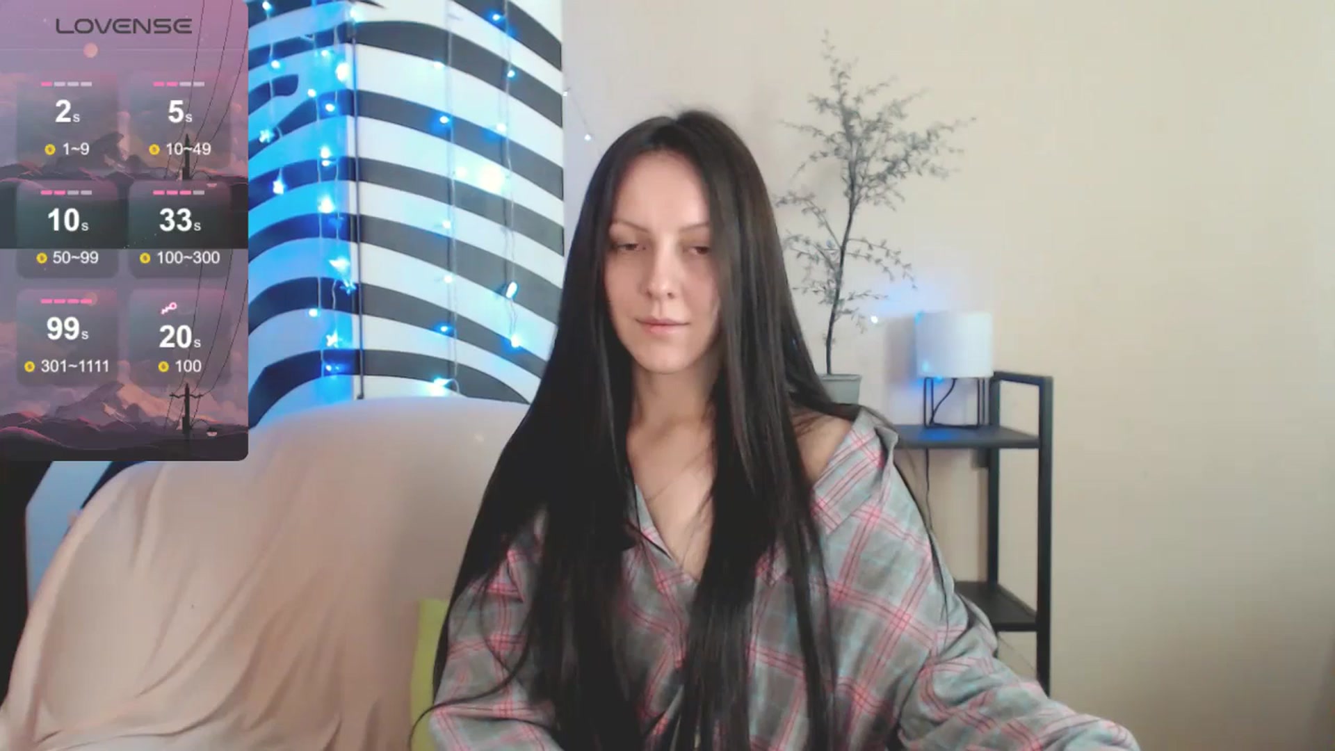 Gallery image thumbnail from MiracleMiss's myfreecams stream on, 04/24/2025, 13:09 image 8 of 20