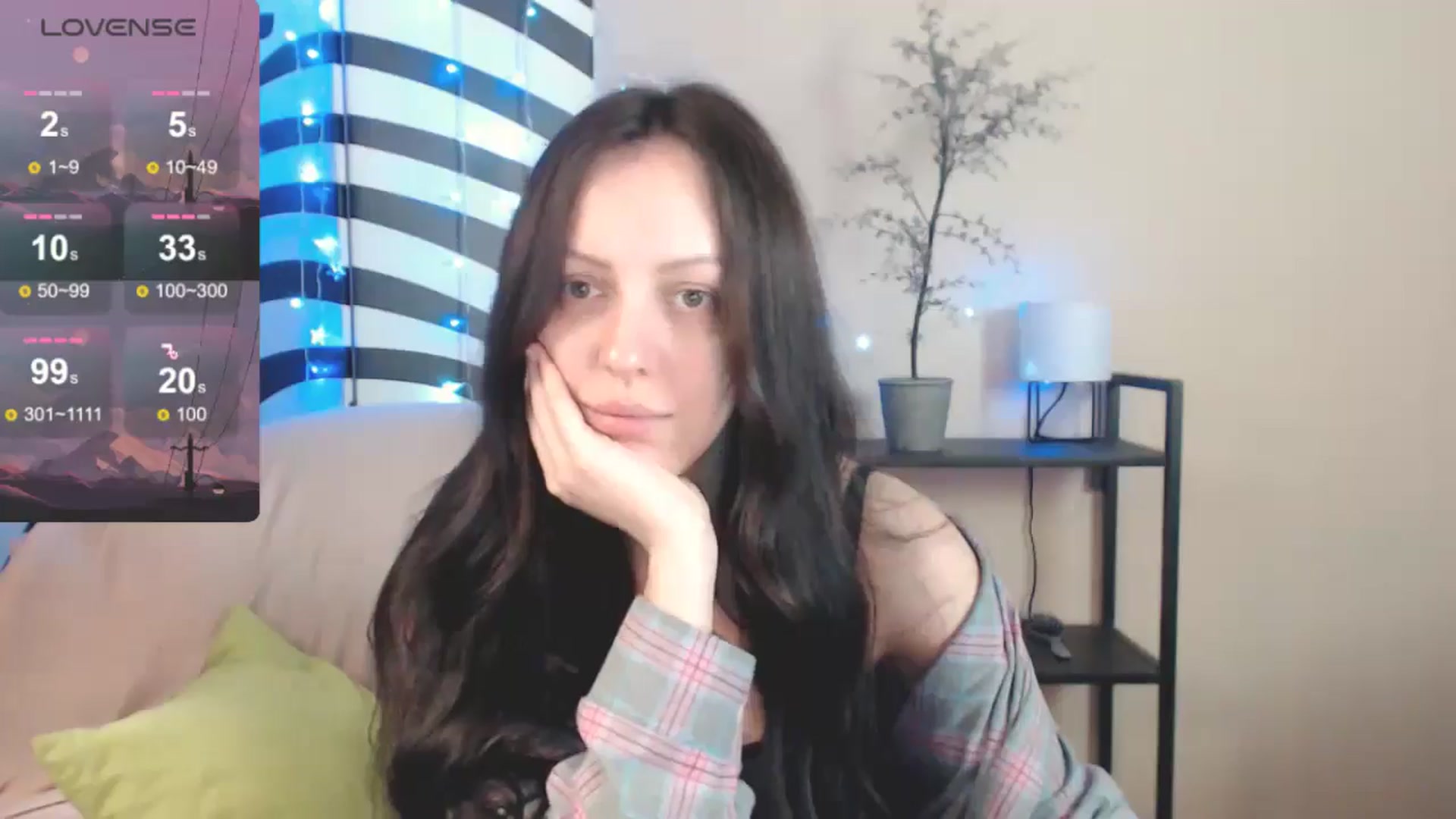 Gallery image thumbnail from MiracleMiss's myfreecams stream on, 04/25/2025, 10:39 image 4 of 20