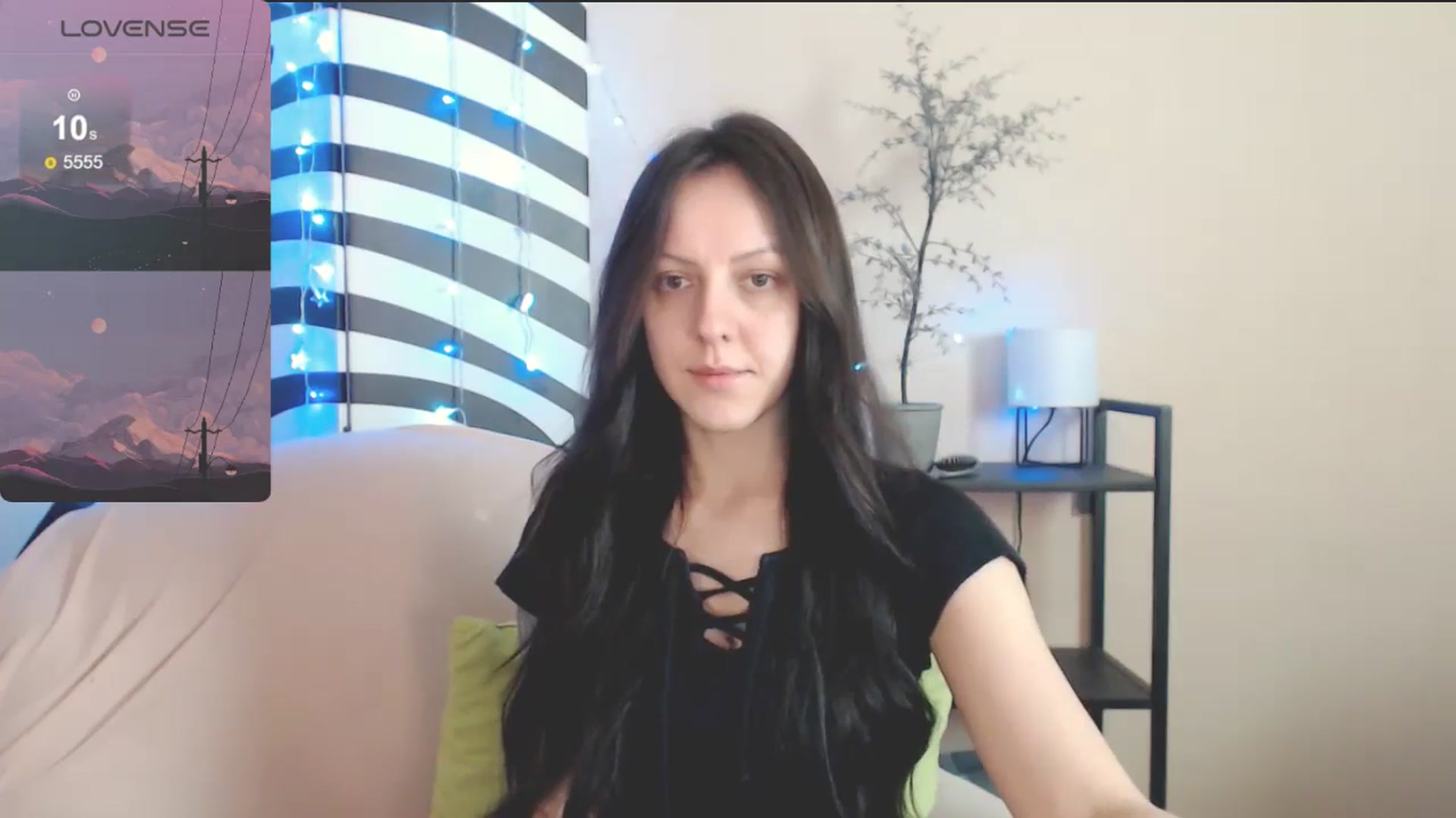 Gallery image thumbnail from MiracleMiss's myfreecams stream on, 04/26/2025, 10:24 image 4 of 20