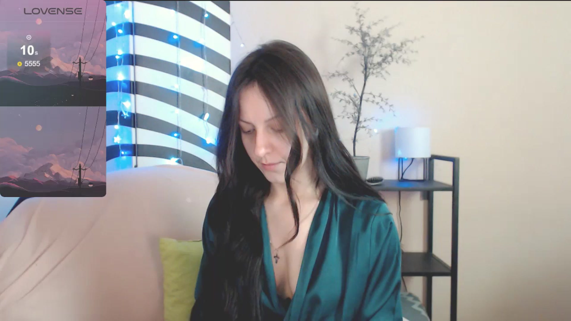 Gallery image thumbnail from MiracleMiss's myfreecams stream on, 04/26/2025, 10:24 image 11 of 20