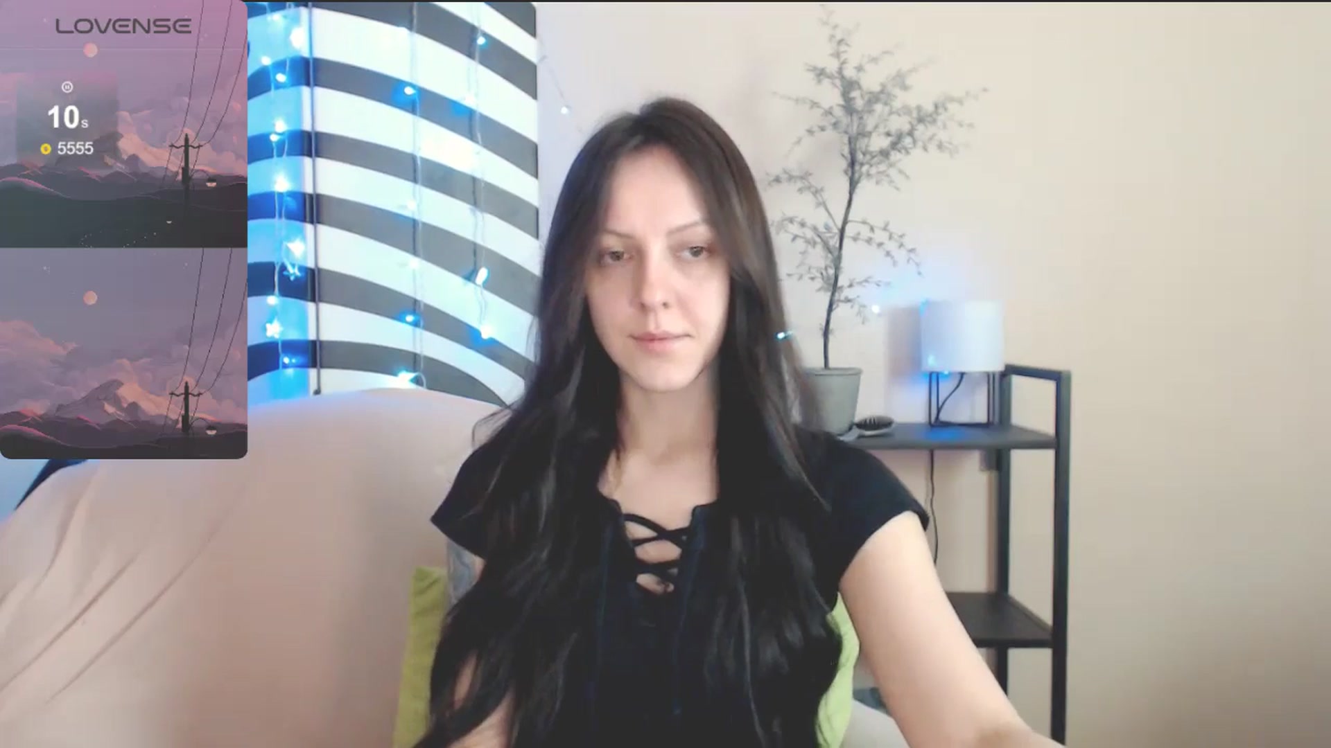 Gallery image thumbnail from MiracleMiss's myfreecams stream on, 04/26/2025, 10:24 image 5 of 20