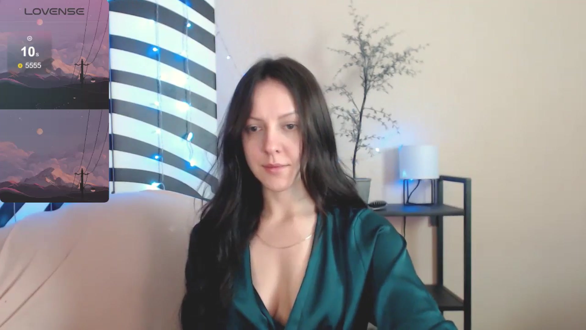 Gallery image thumbnail from MiracleMiss's myfreecams stream on, 04/29/2025, 08:53 image 15 of 20