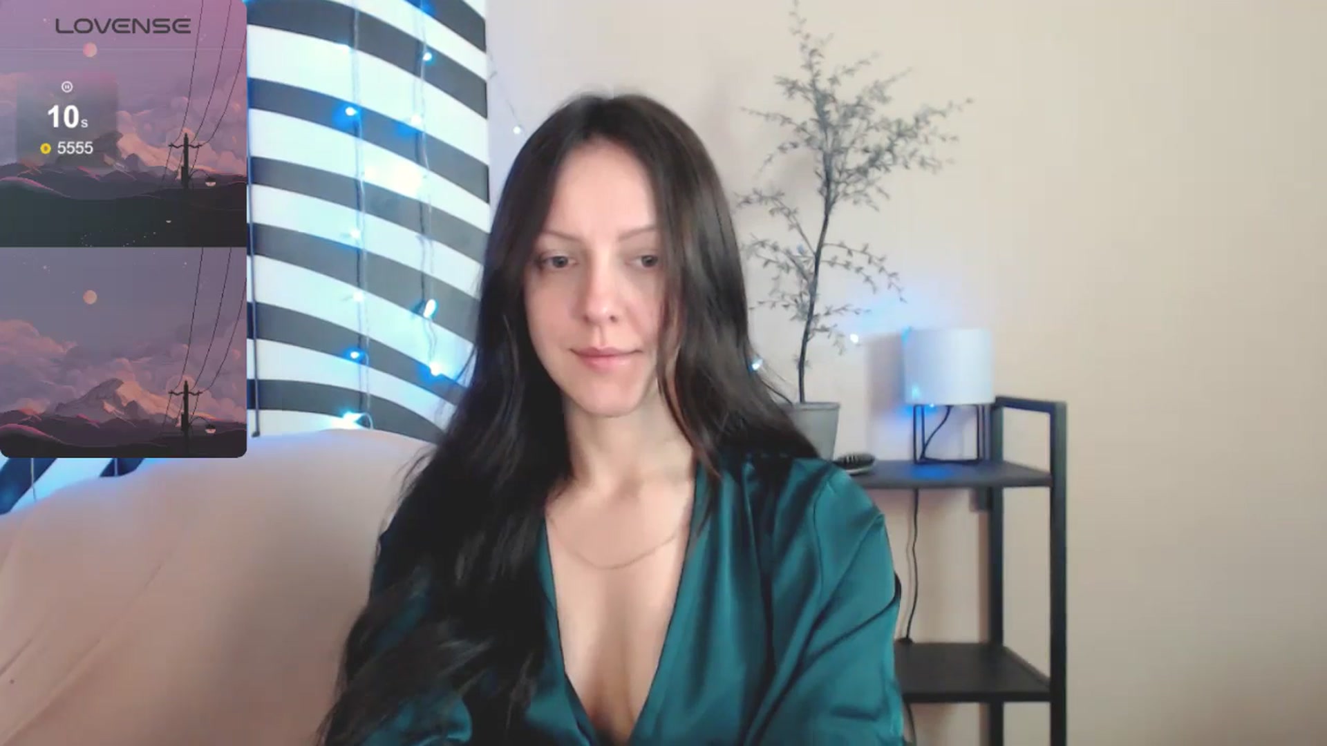Gallery image thumbnail from MiracleMiss's myfreecams stream on, 04/29/2025, 08:53 image 13 of 20