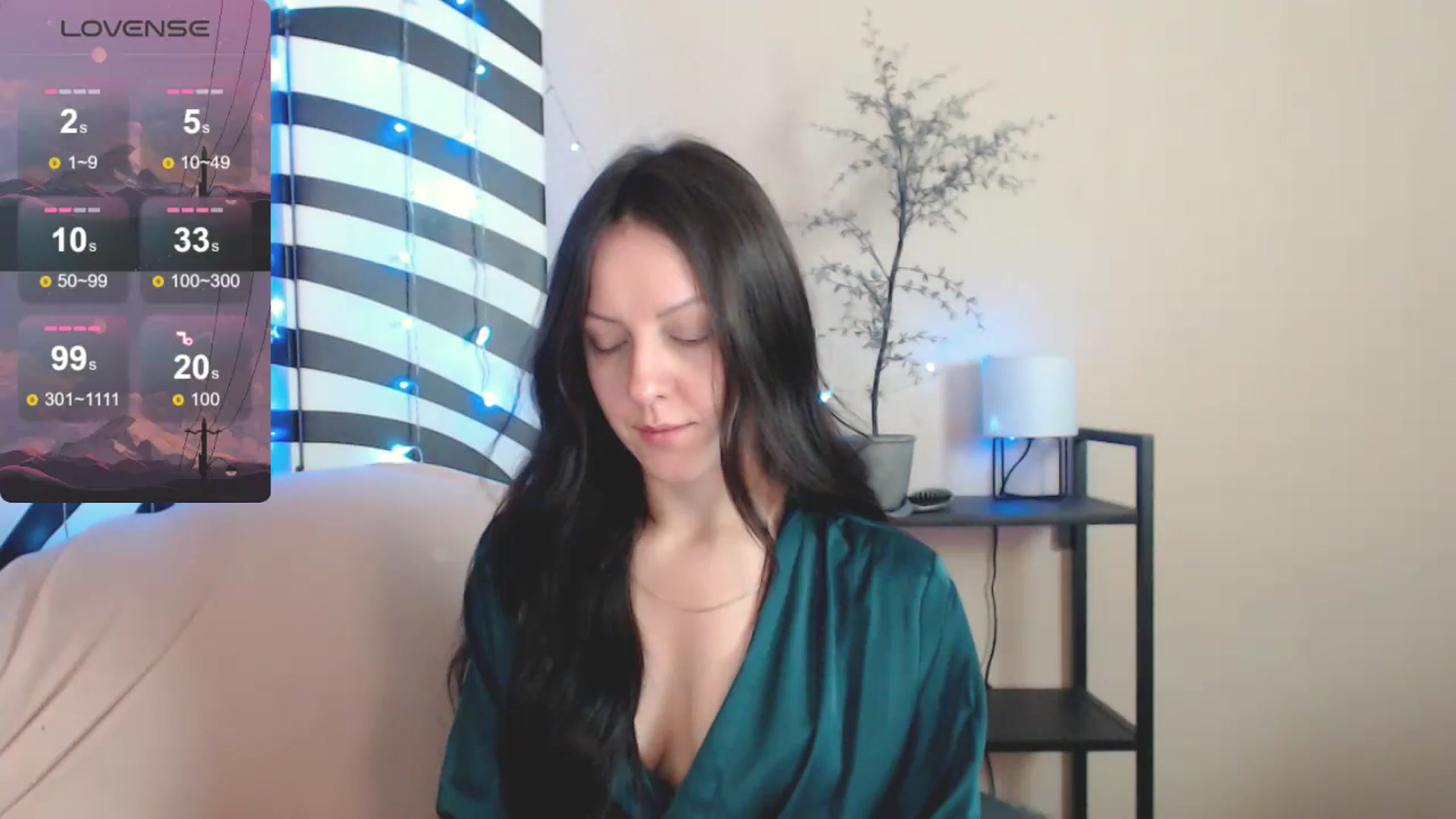 Gallery image thumbnail from MiracleMiss's myfreecams stream on, 04/29/2025, 08:53 image 11 of 20