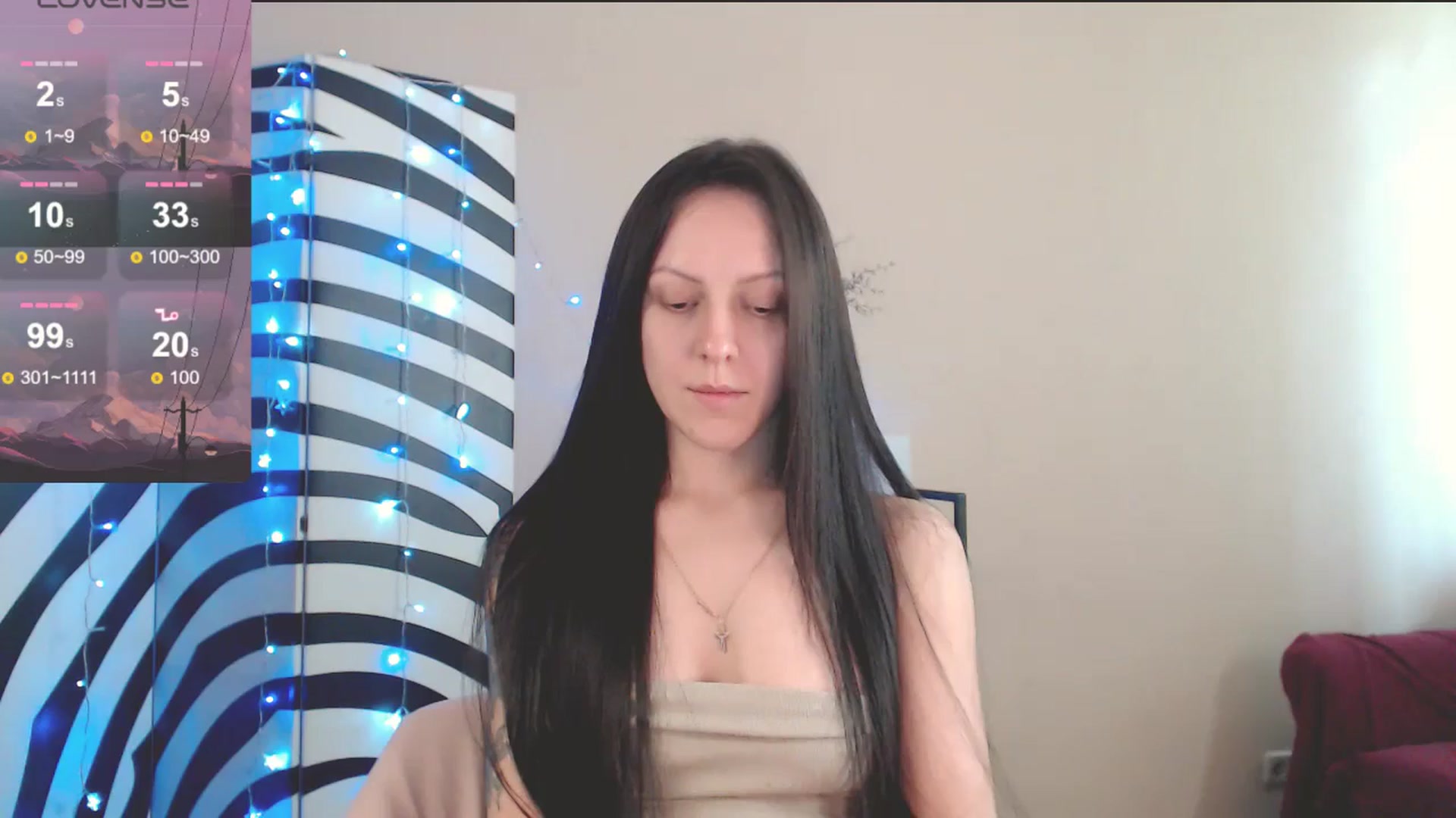 Gallery image thumbnail from MiracleMiss's myfreecams stream on, 05/01/2025, 13:20 image 5 of 20