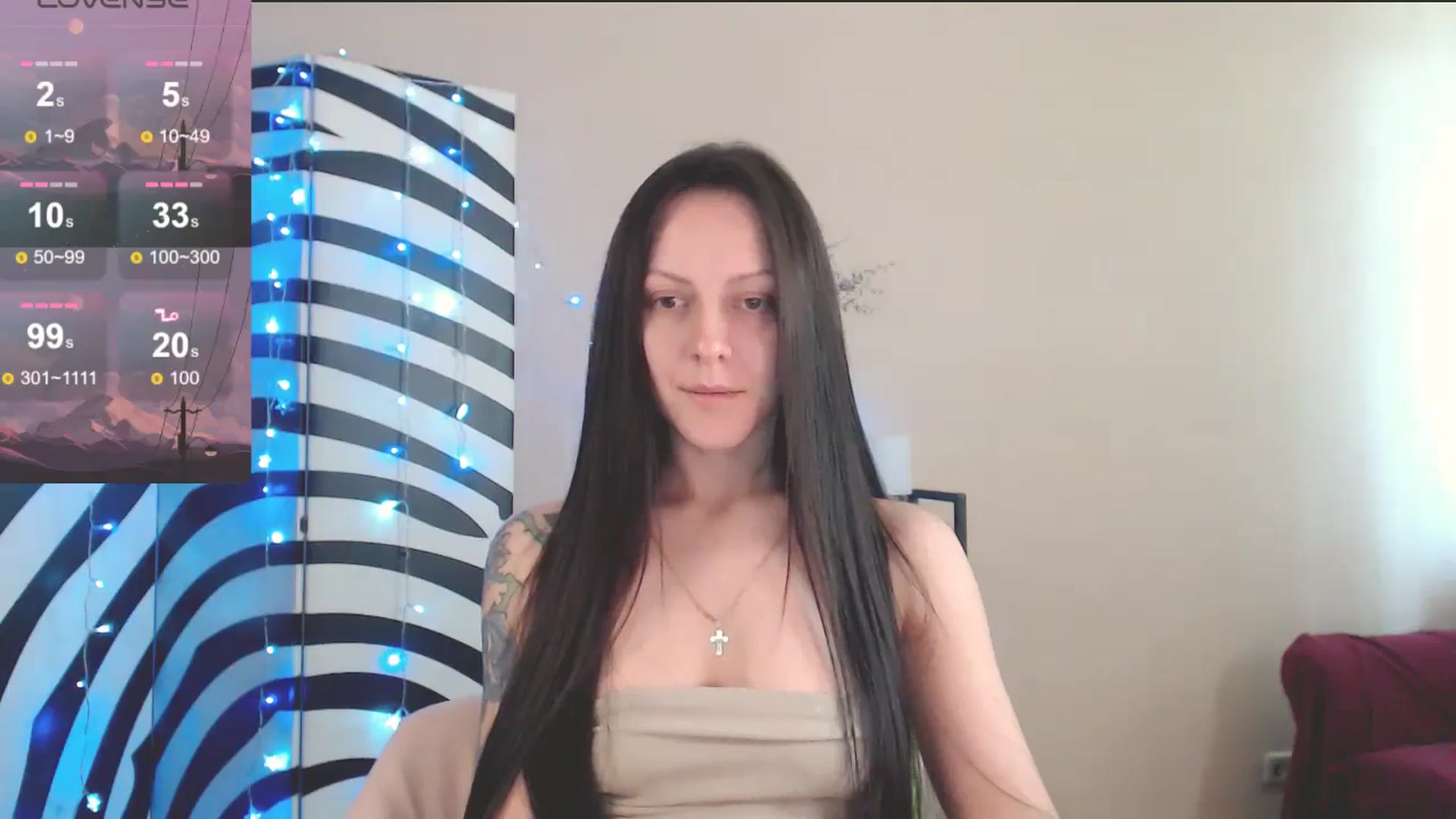 Gallery image thumbnail from MiracleMiss's myfreecams stream on, 05/01/2025, 13:20 image 8 of 20