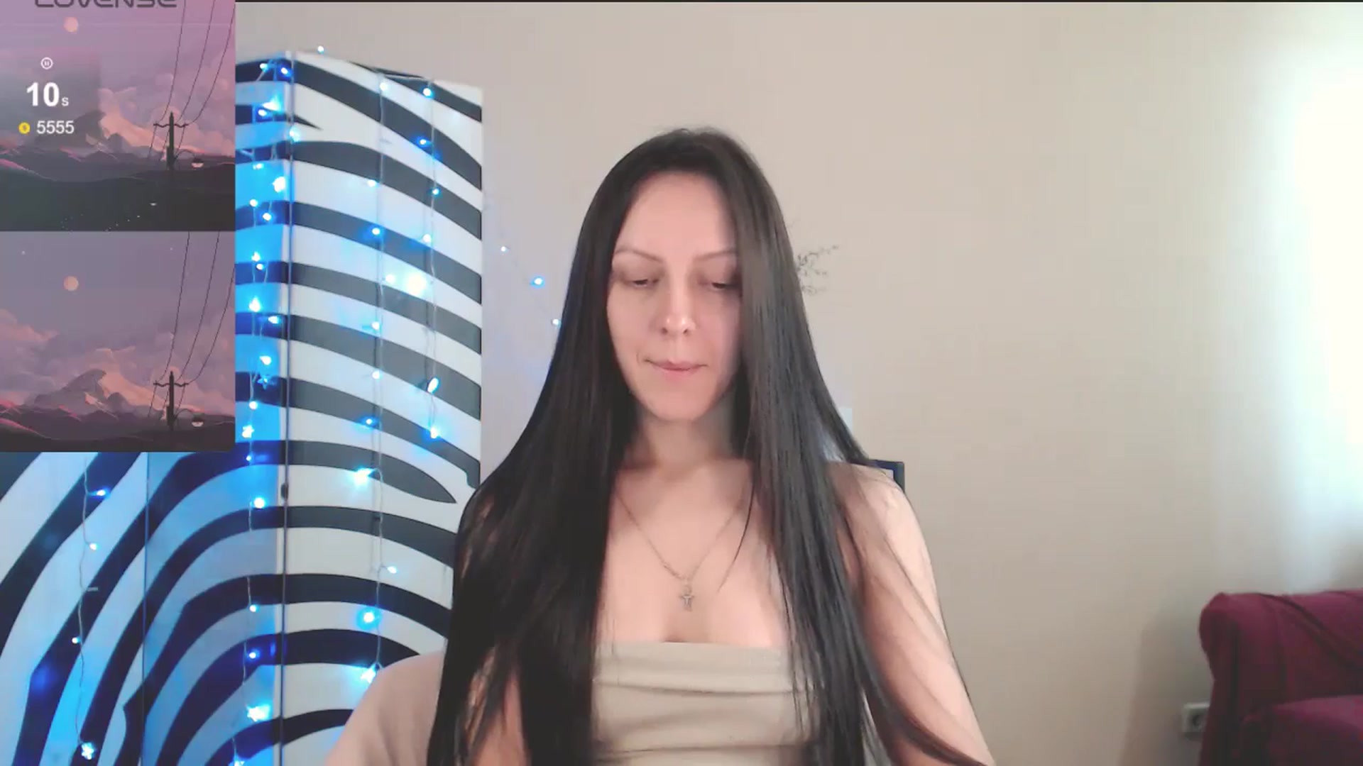 Gallery image thumbnail from MiracleMiss's myfreecams stream on, 05/01/2025, 13:20 image 4 of 20
