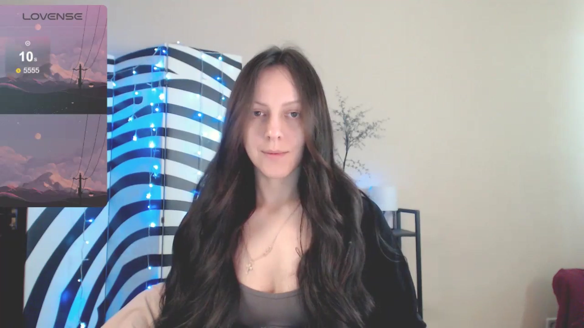 Gallery image thumbnail from MiracleMiss's myfreecams stream on, 05/02/2025, 12:26 image 11 of 20