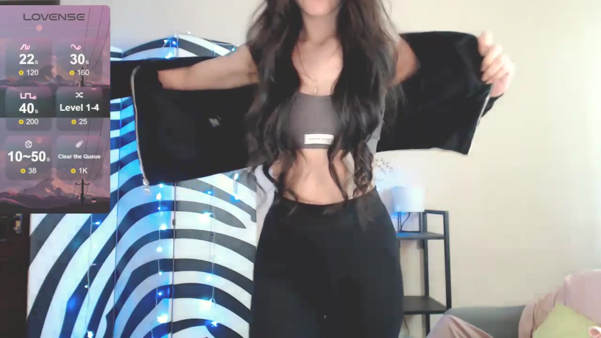 Gallery image thumbnail from MiracleMiss's myfreecams stream on, 05/02/2025, 13:27 image 17 of 20