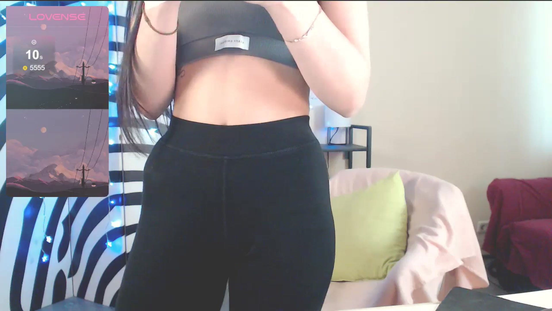 Gallery image thumbnail from MiracleMiss's myfreecams stream on, 05/03/2025, 11:14 image 11 of 20