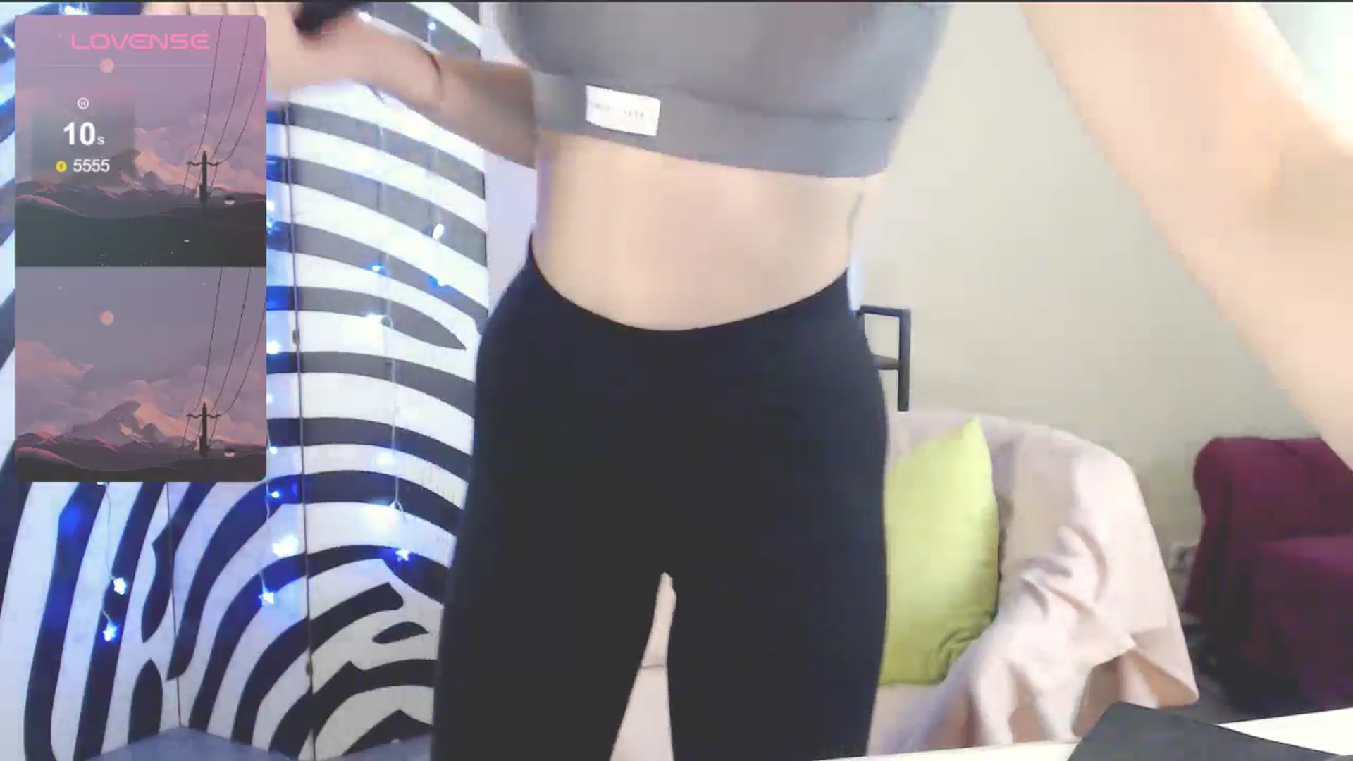 Gallery image thumbnail from MiracleMiss's myfreecams stream on, 05/03/2025, 11:14 image 9 of 20