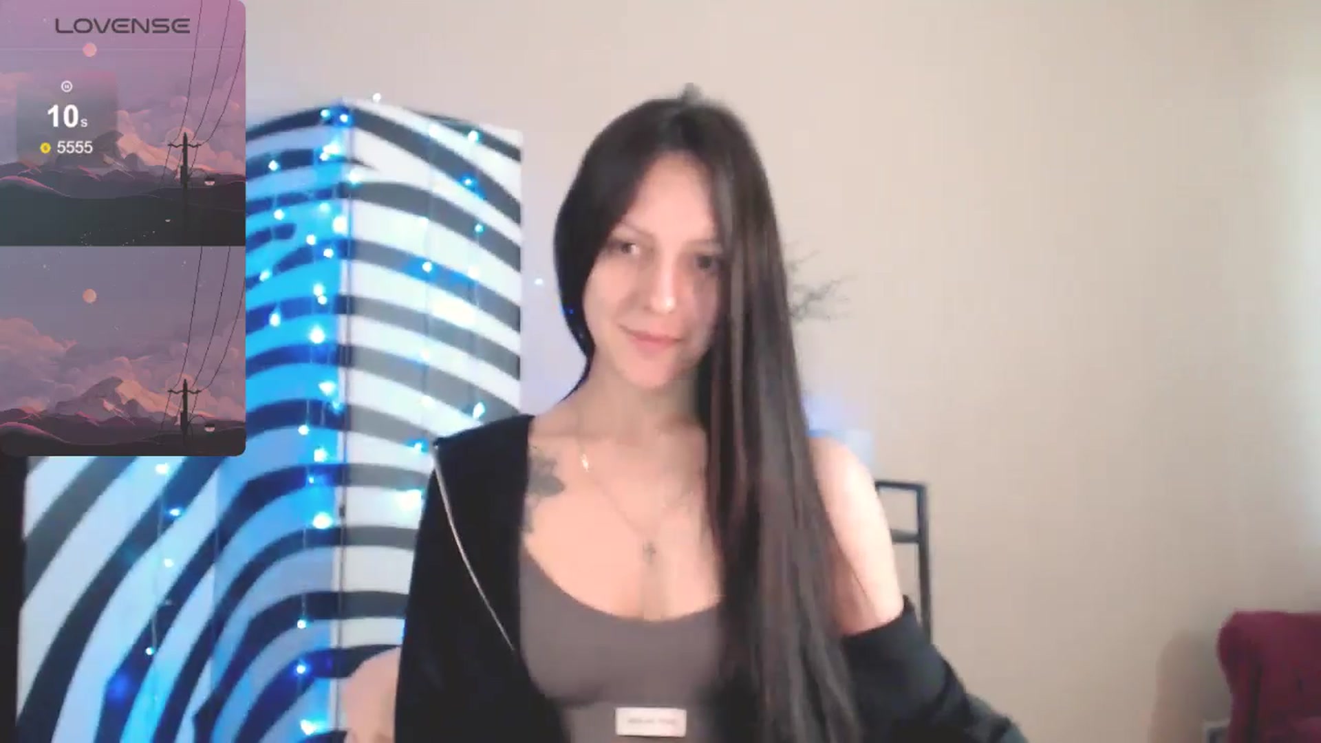Gallery image thumbnail from MiracleMiss's myfreecams stream on, 05/06/2025, 10:41 image 15 of 20