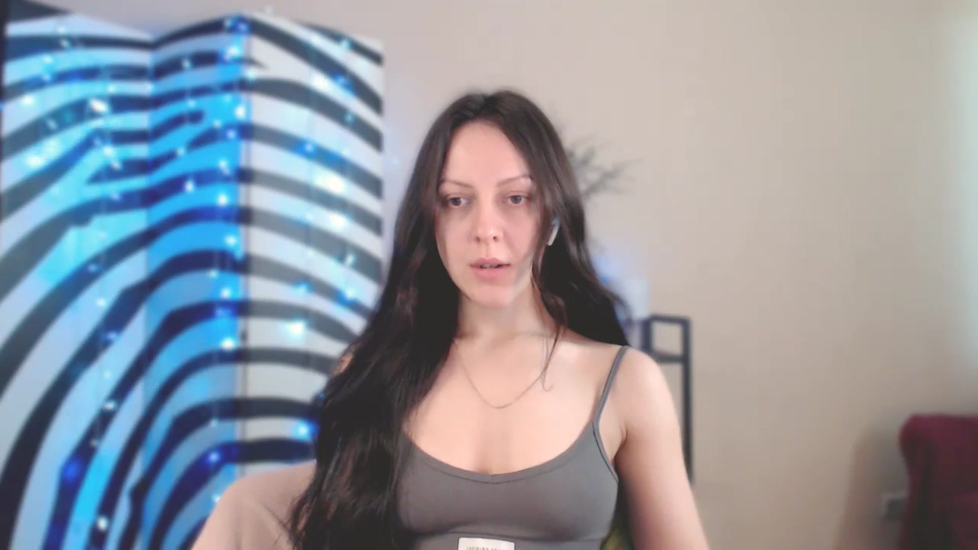 Gallery image thumbnail from MiracleMiss's myfreecams stream on, 05/08/2025, 10:15 image 19 of 20