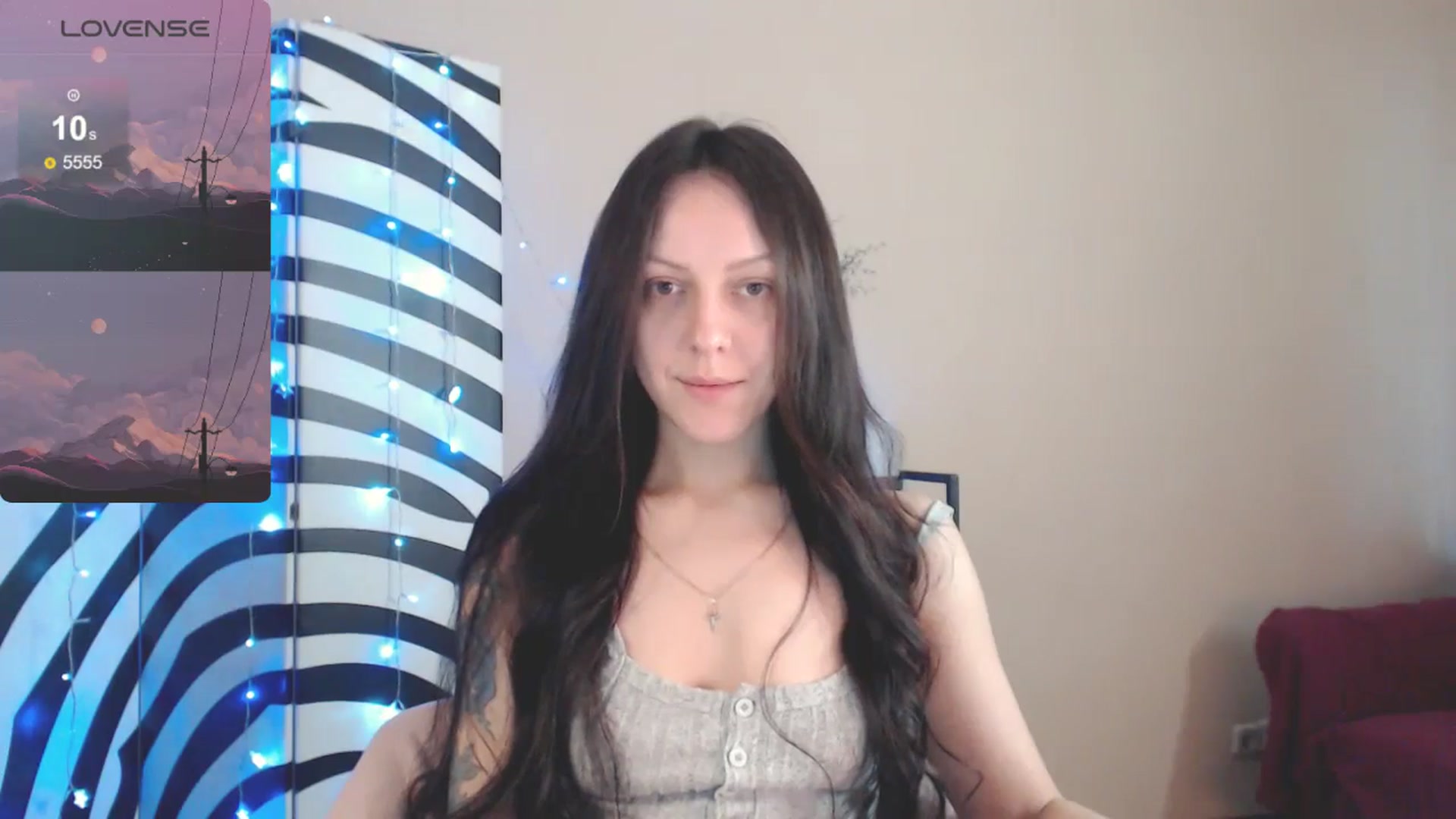Gallery image thumbnail from MiracleMiss's myfreecams stream on, 05/09/2025, 10:39 image 5 of 20