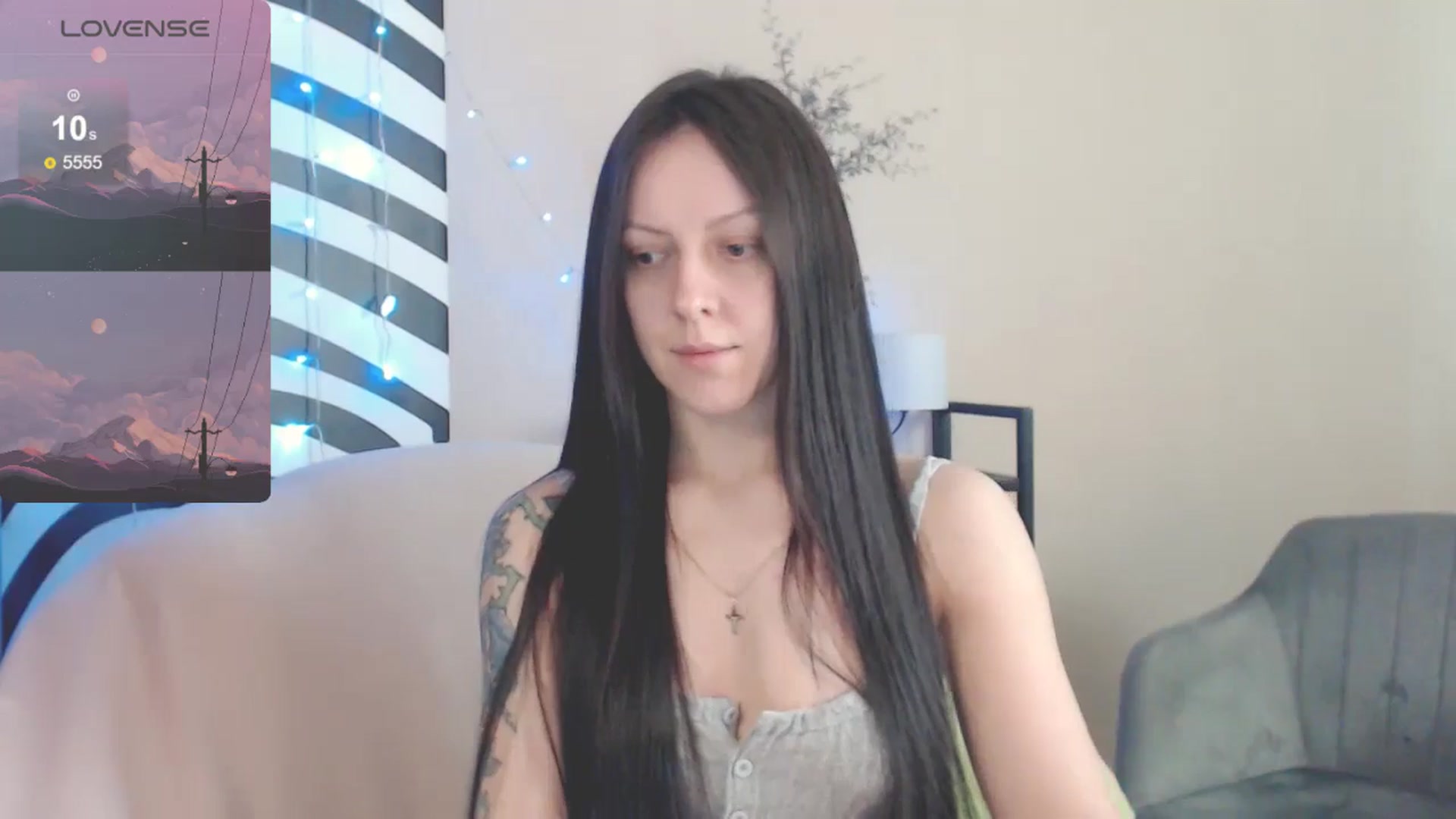 Gallery image thumbnail from MiracleMiss's myfreecams stream on, 05/10/2025, 10:04 image 16 of 20