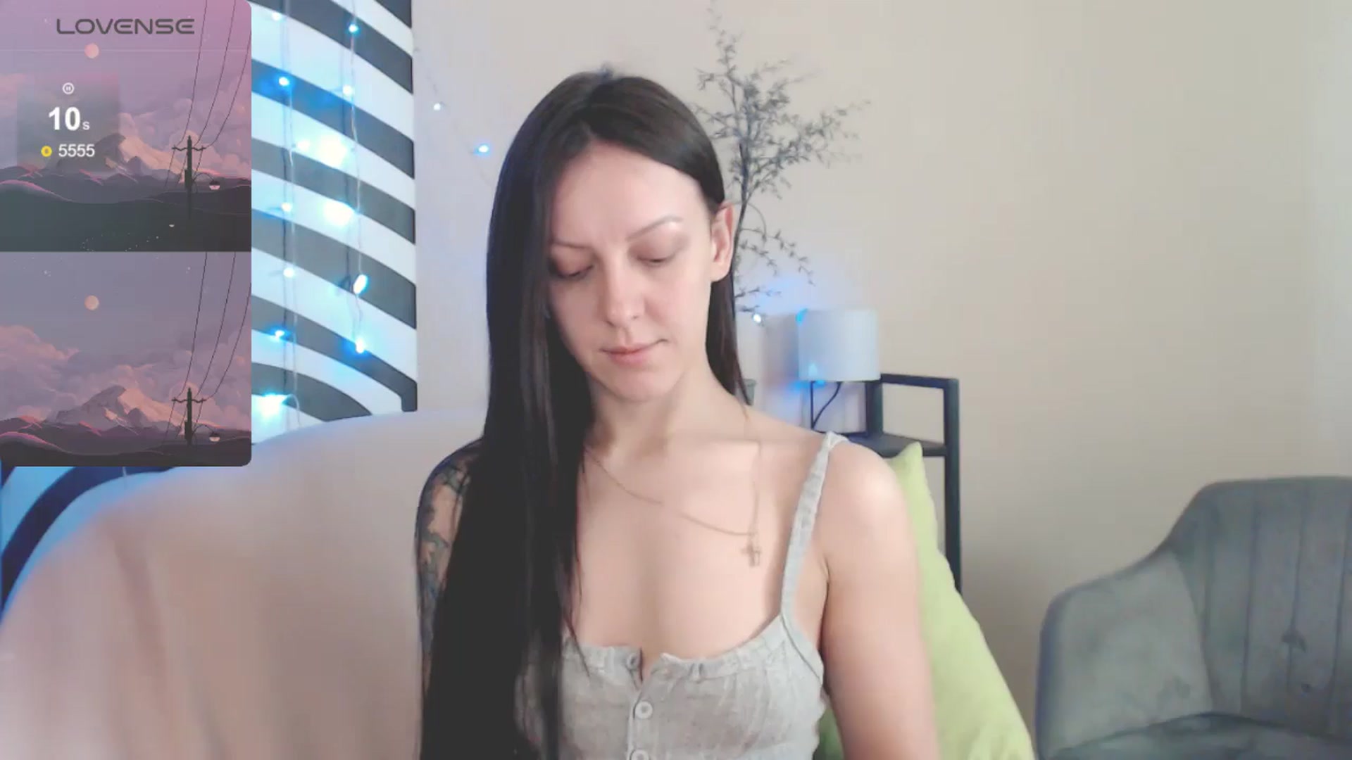 Gallery image thumbnail from MiracleMiss's myfreecams stream on, 05/10/2025, 10:04 image 15 of 20