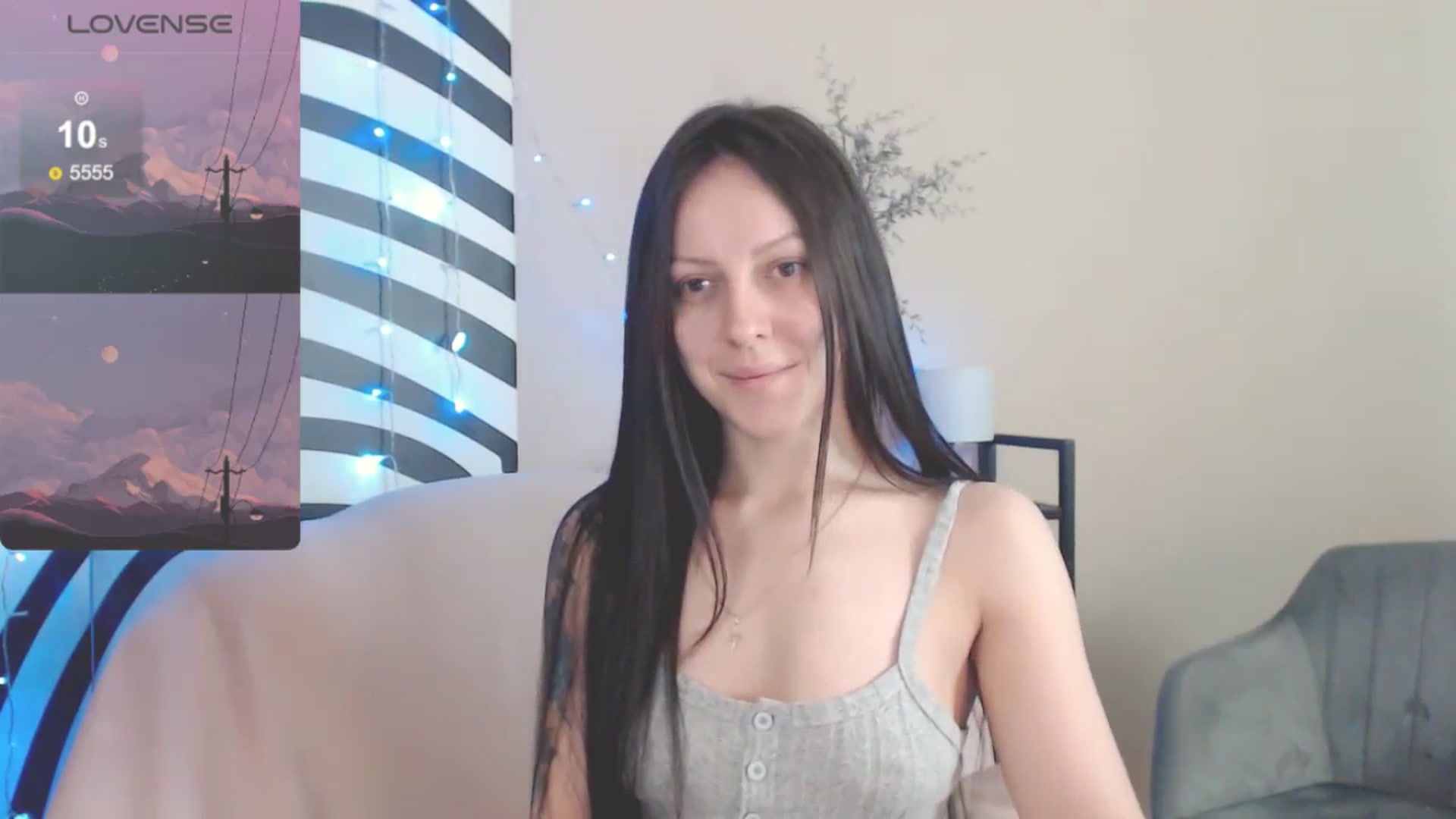 Gallery image thumbnail from MiracleMiss's myfreecams stream on, 05/10/2025, 10:04 image 5 of 20