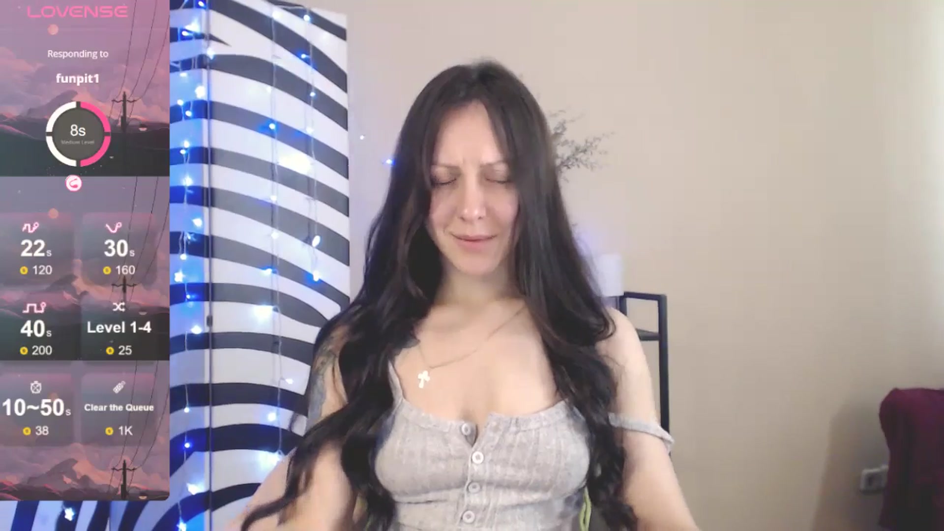 Gallery image thumbnail from MiracleMiss's myfreecams stream on, 05/18/2025, 10:56 image 11 of 20