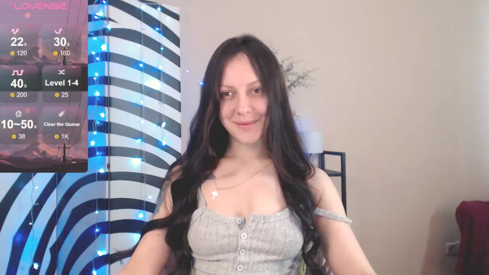 Gallery image thumbnail from MiracleMiss's myfreecams stream on, 05/18/2025, 10:56 image 10 of 20
