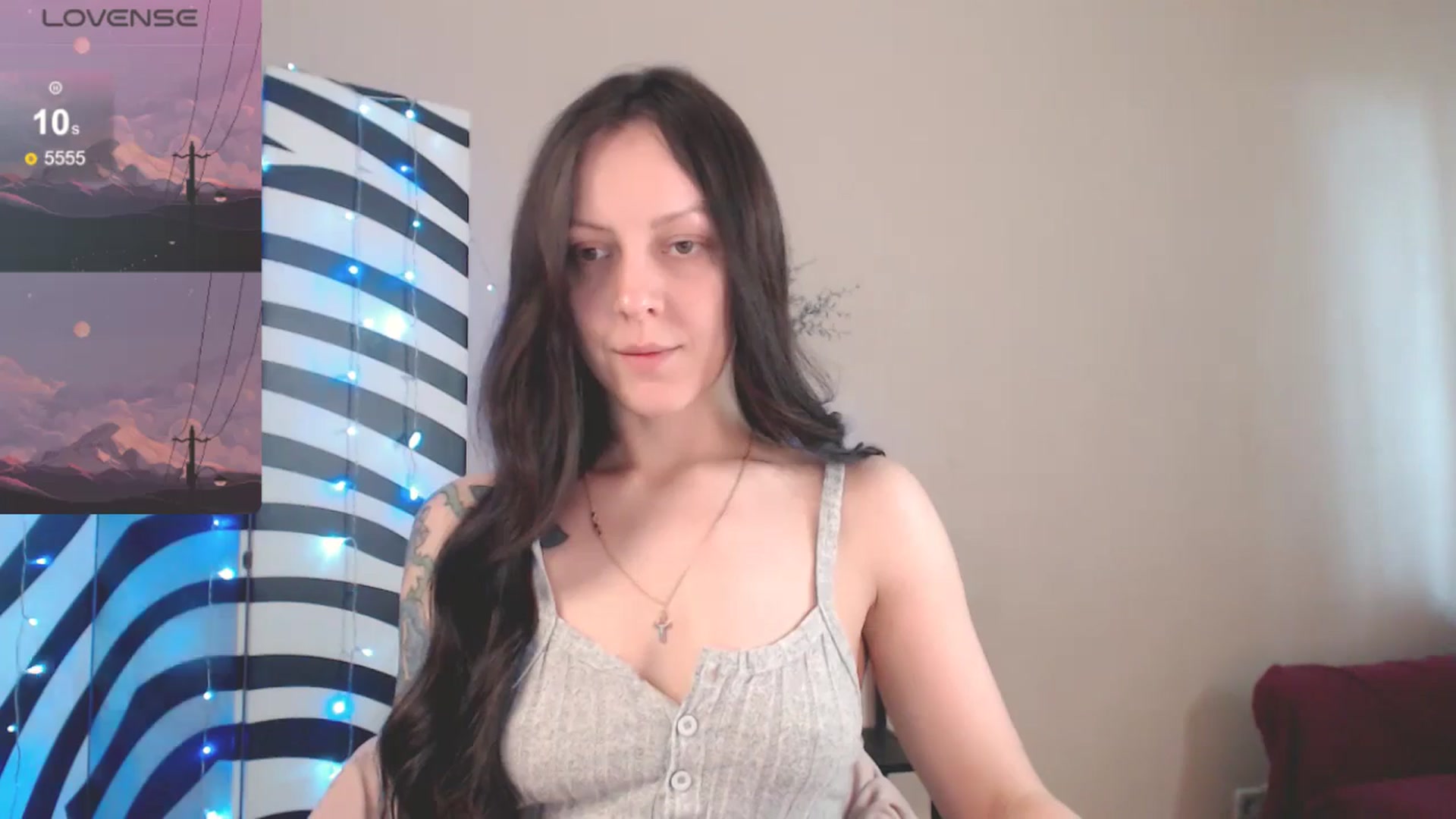 Gallery image thumbnail from MiracleMiss's myfreecams stream on, 05/18/2025, 11:54 image 3 of 20