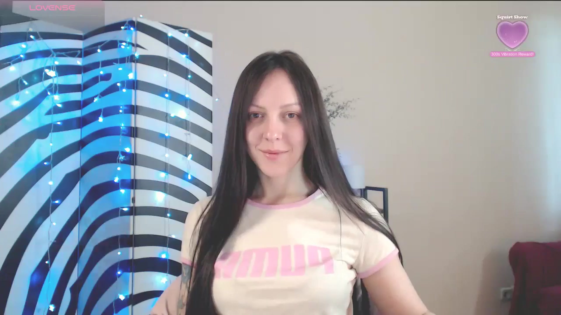 Gallery image thumbnail from MiracleMiss's myfreecams stream on, 05/21/2025, 10:42 image 3 of 20