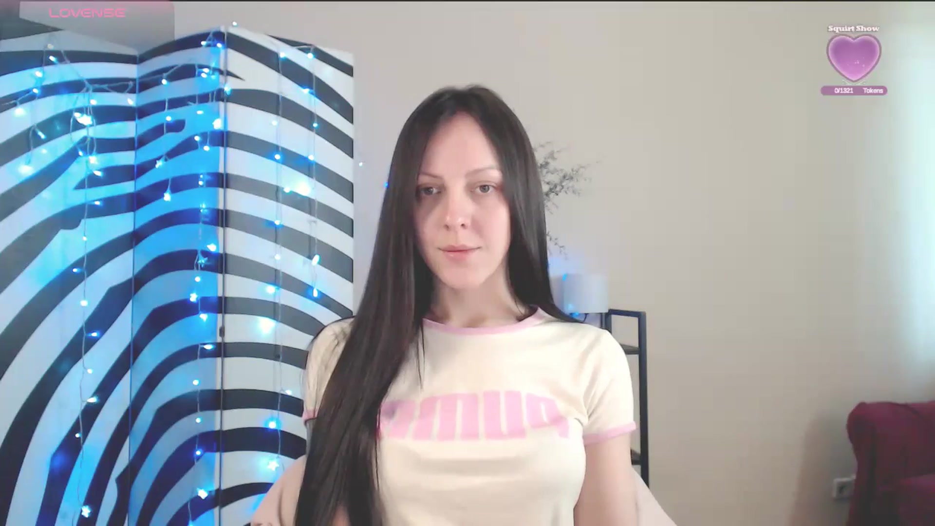 Gallery image thumbnail from MiracleMiss's myfreecams stream on, 05/21/2025, 10:42 image 15 of 20