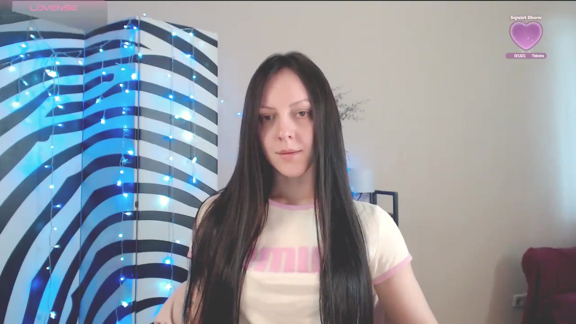 Gallery image thumbnail from MiracleMiss's myfreecams stream on, 05/21/2025, 10:42 image 14 of 20