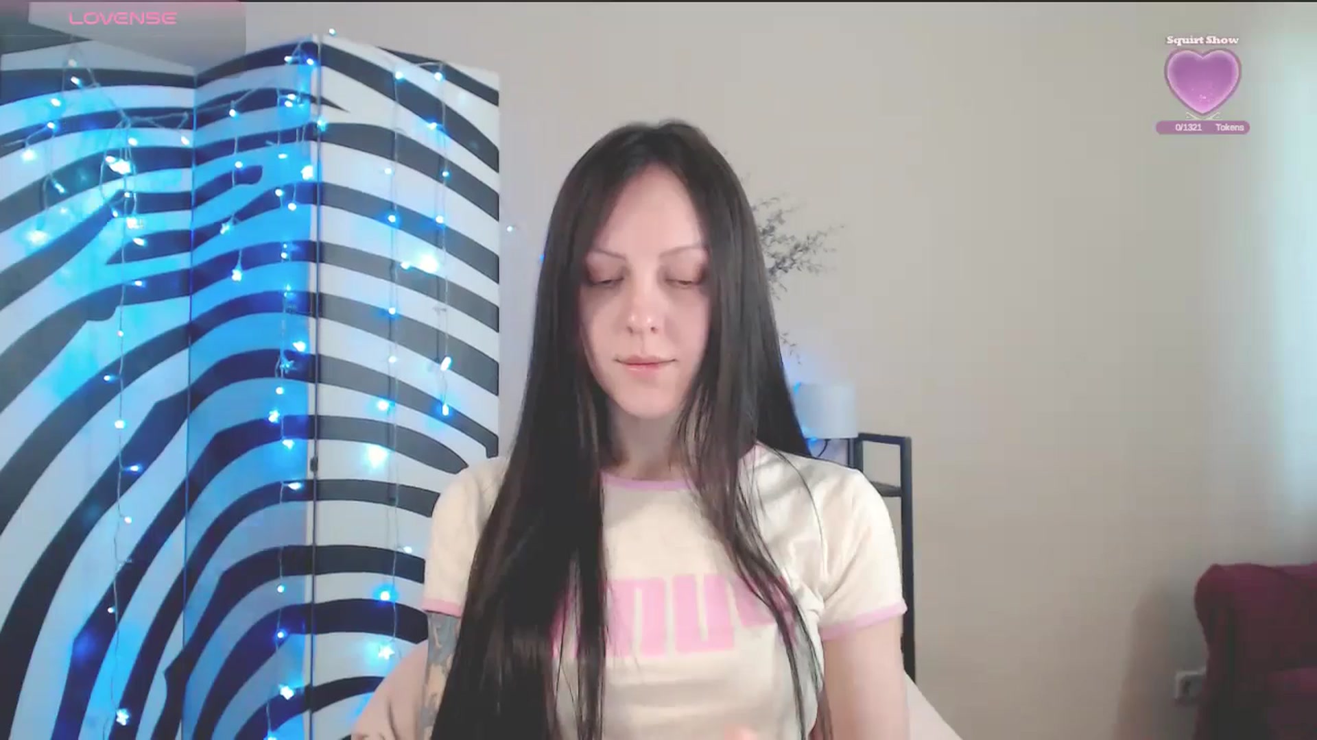 Gallery image thumbnail from MiracleMiss's myfreecams stream on, 05/21/2025, 10:42 image 9 of 20