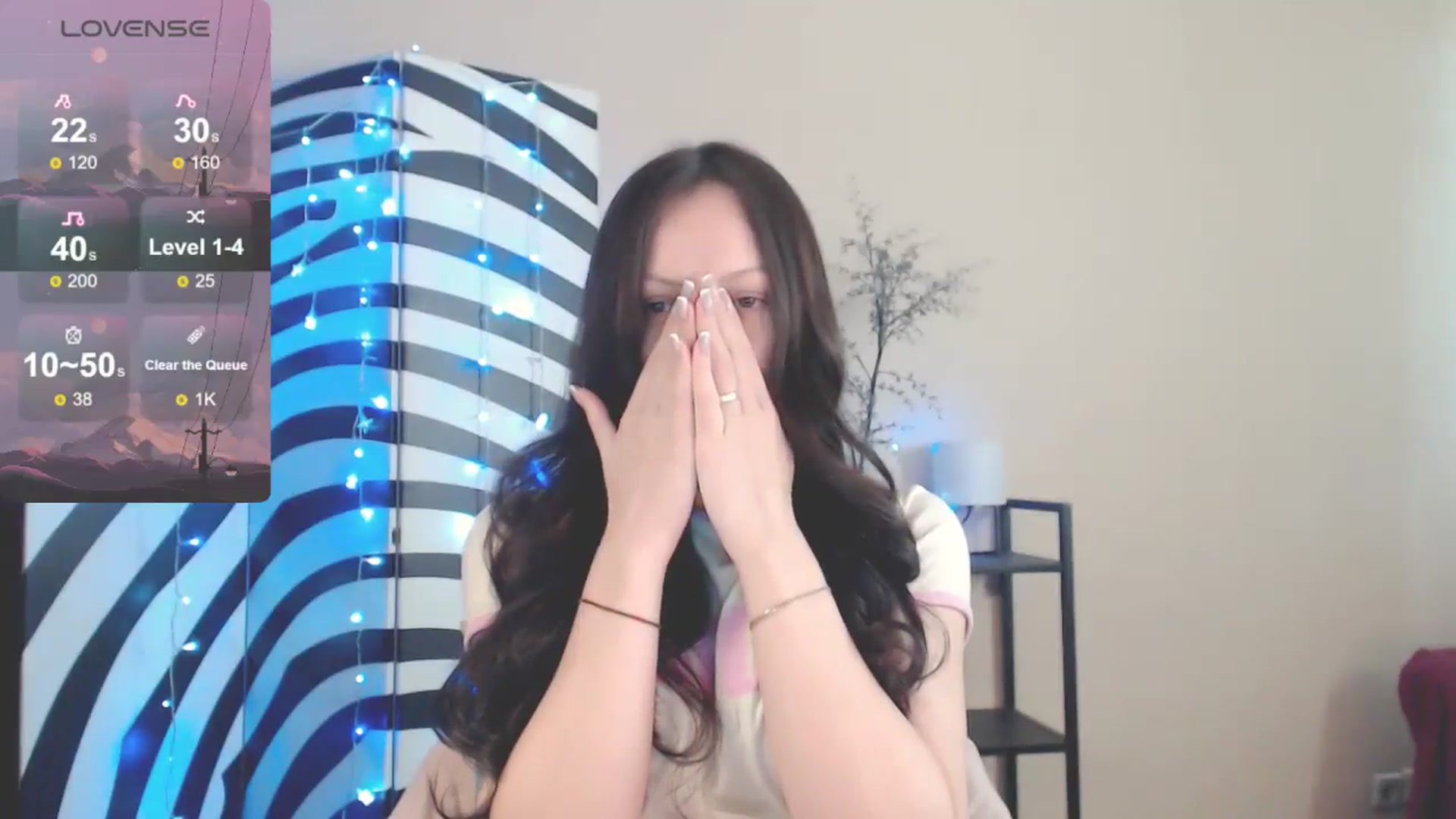 Gallery image thumbnail from MiracleMiss's myfreecams stream on, 05/24/2025, 10:33 image 10 of 20