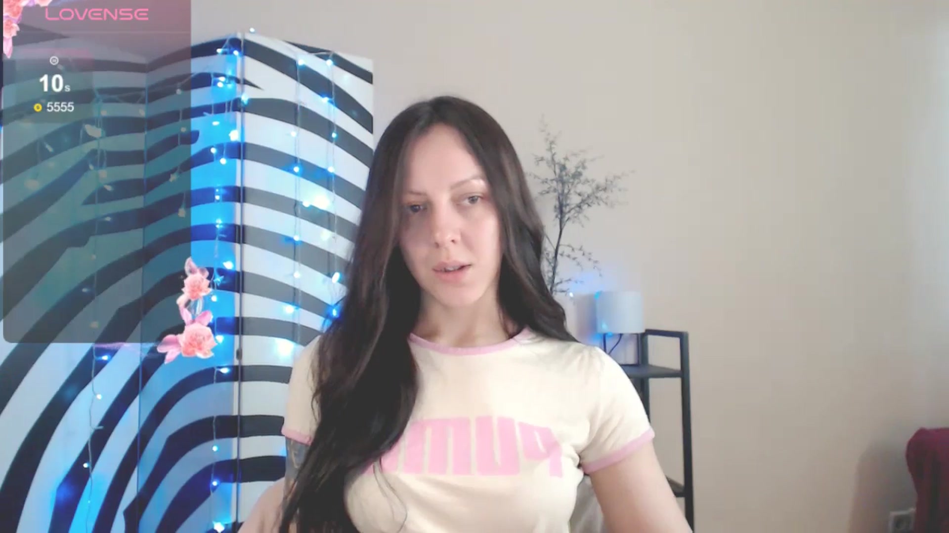 Gallery image thumbnail from MiracleMiss's myfreecams stream on, 05/24/2025, 10:33 image 18 of 20