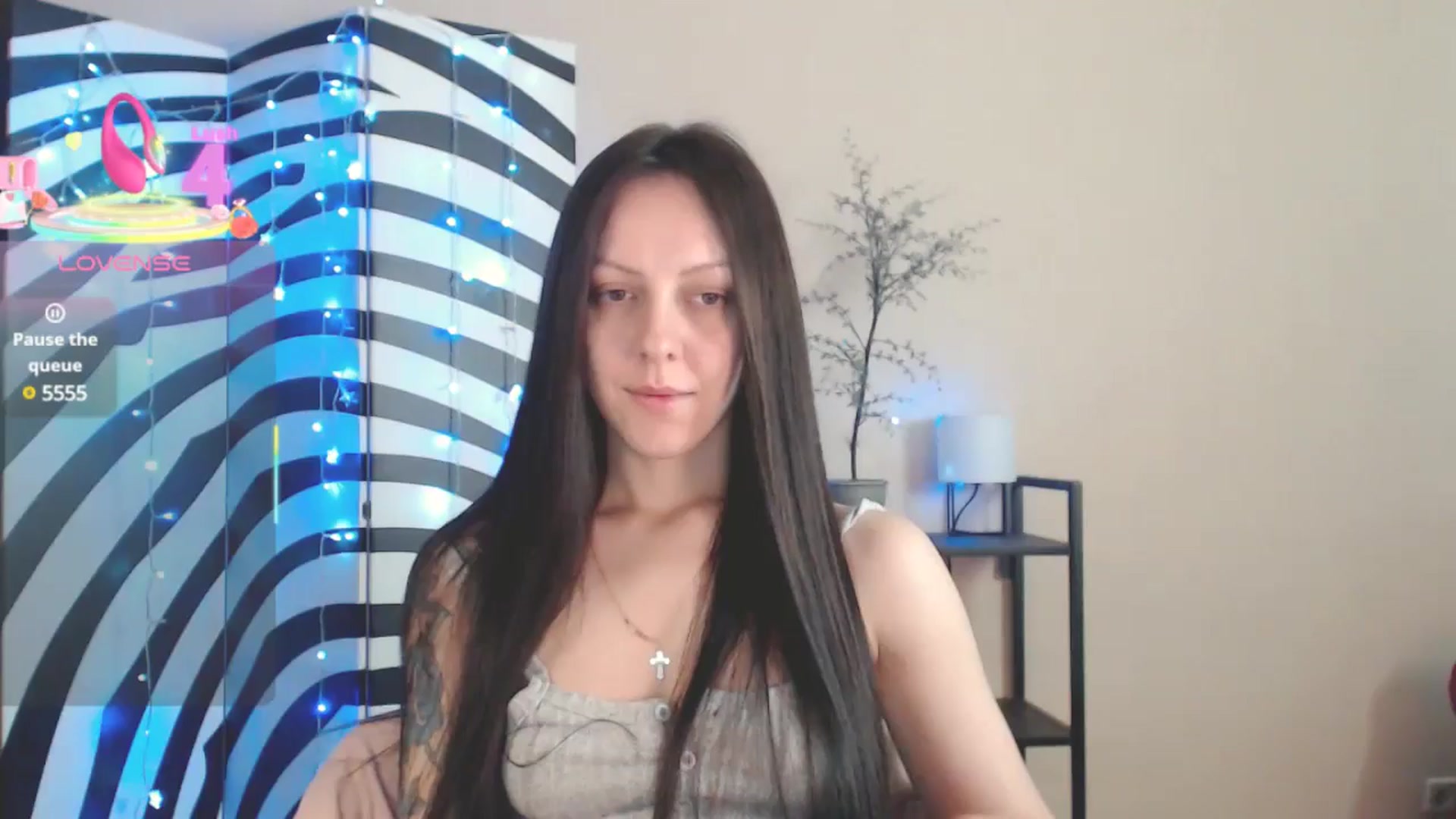 Gallery image thumbnail from MiracleMiss's myfreecams stream on, 05/27/2025, 10:35 image 1 of 20